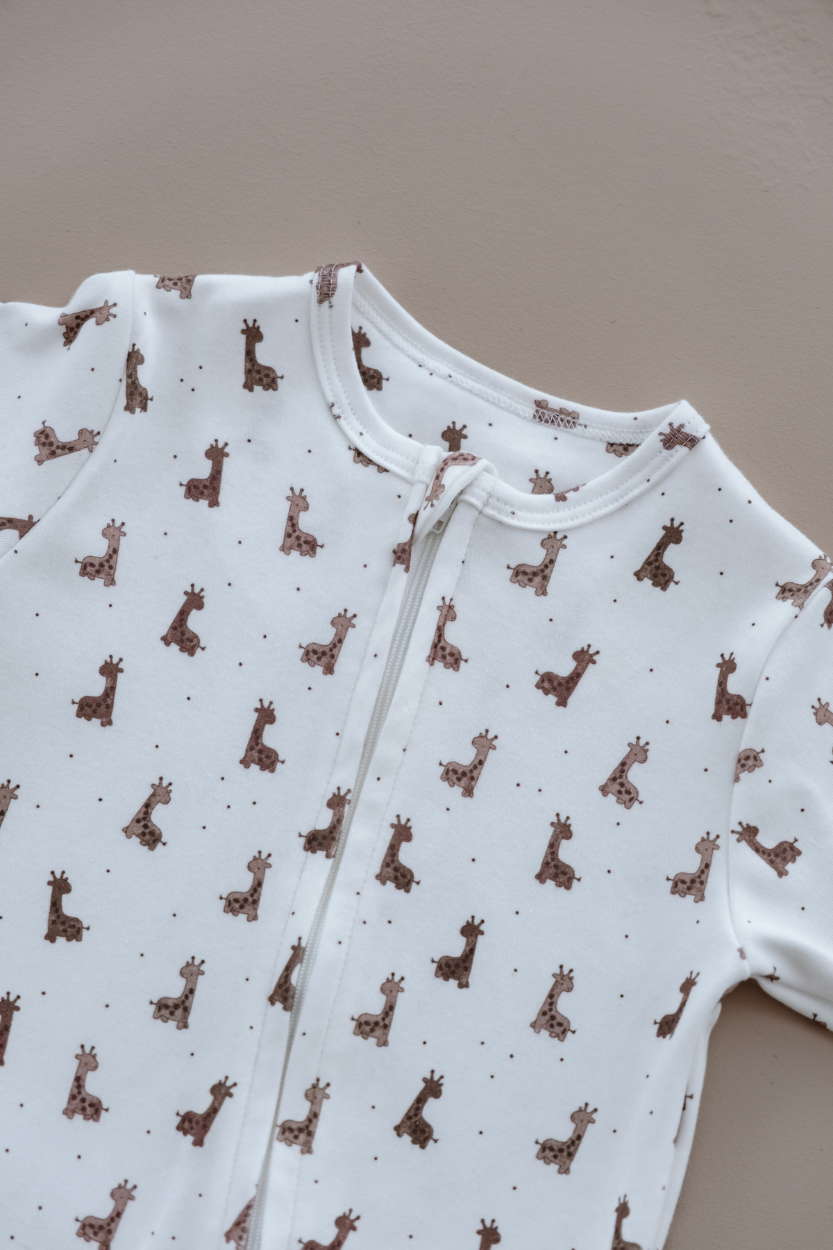 Oh La La Koala For Little Ones Zürafa Baskılı Calmy Serisi Fermuarlı Tulum fotoğrafı 2 (önizleme)