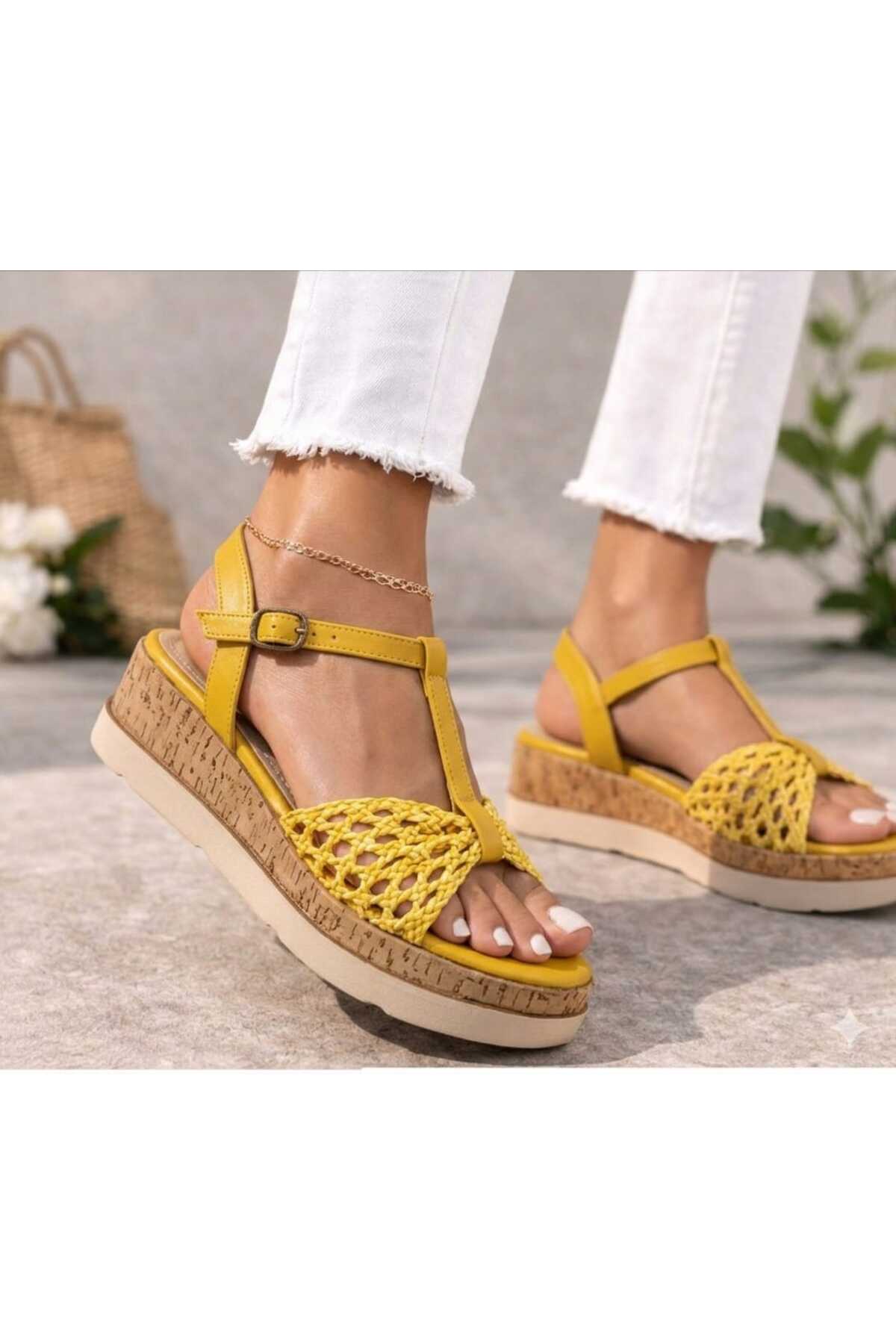 WOMEN'S MUSTARD NET FILL HEEL SANDALS-0509