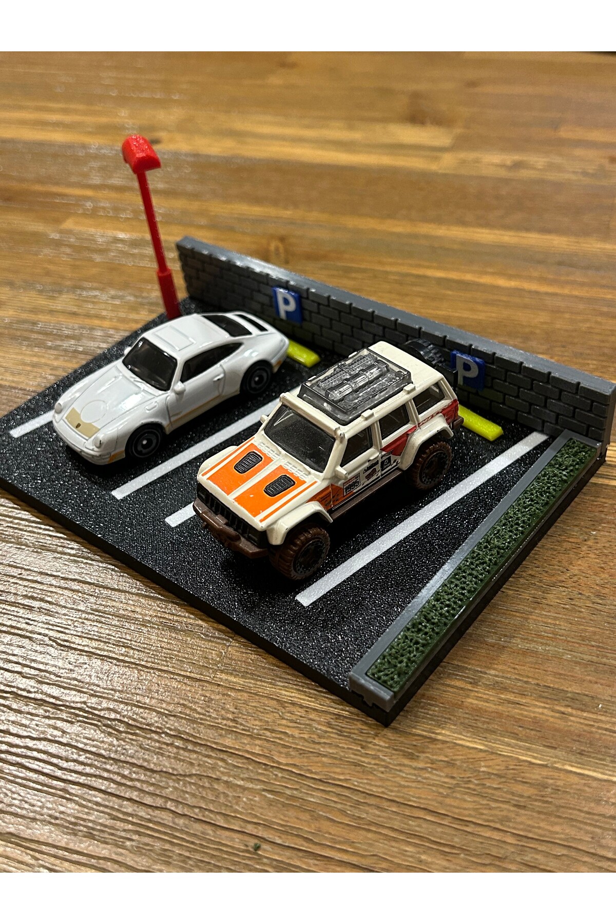 OKO DESİGN 1/64 Uyumlu Mini Diorama (Otopark) - Fiyatı, Yorumları