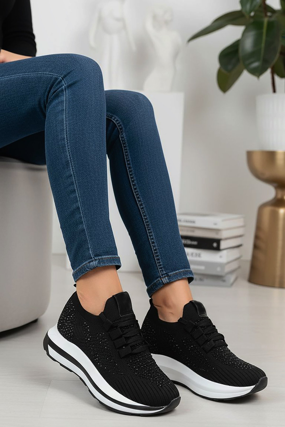 Modaarmada  Taşlı siyah triko kadın sneaker - Görsel 4