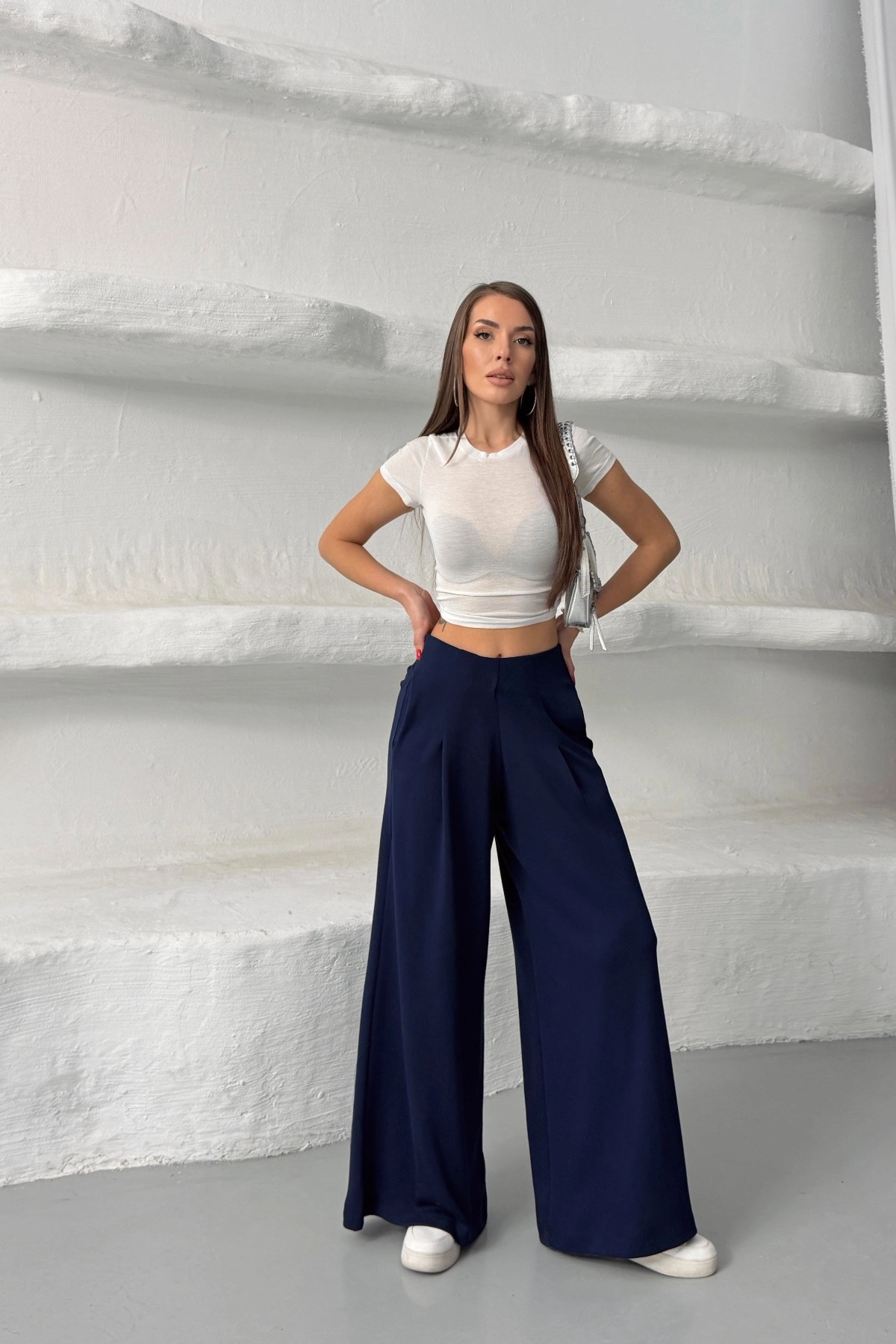 URİS  Kadın Lacivert Yüksek Bel Hareket Özgürlüğü Sunan Beli Lastikli Geniş Paça Pantolon - Görsel 7