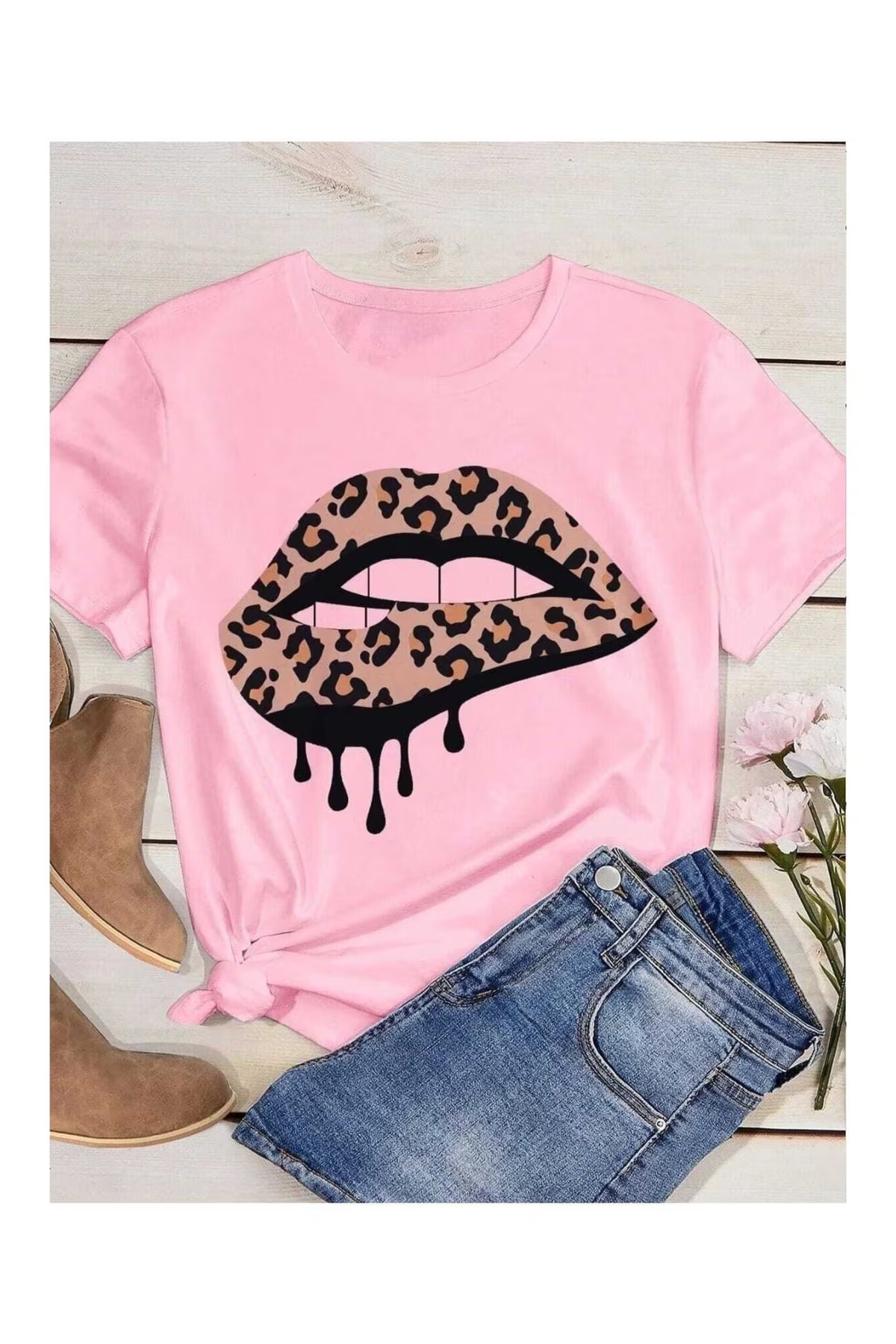 تيشيرت Oversize بطبعة للجنسين