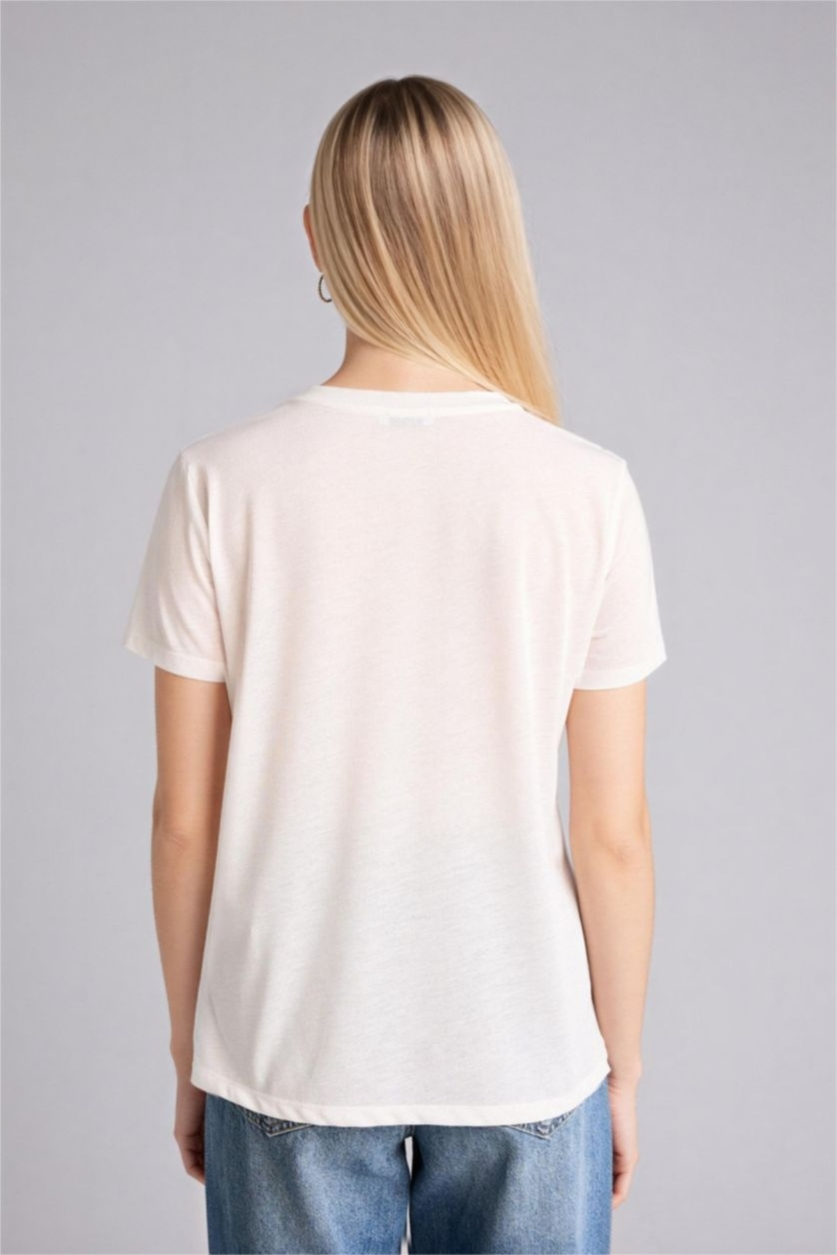 Defacto  Regular Fıt Bisiklet Yaka Çiçekli Kısa Kollu Tişört H1394AX26SM - Görsel 5