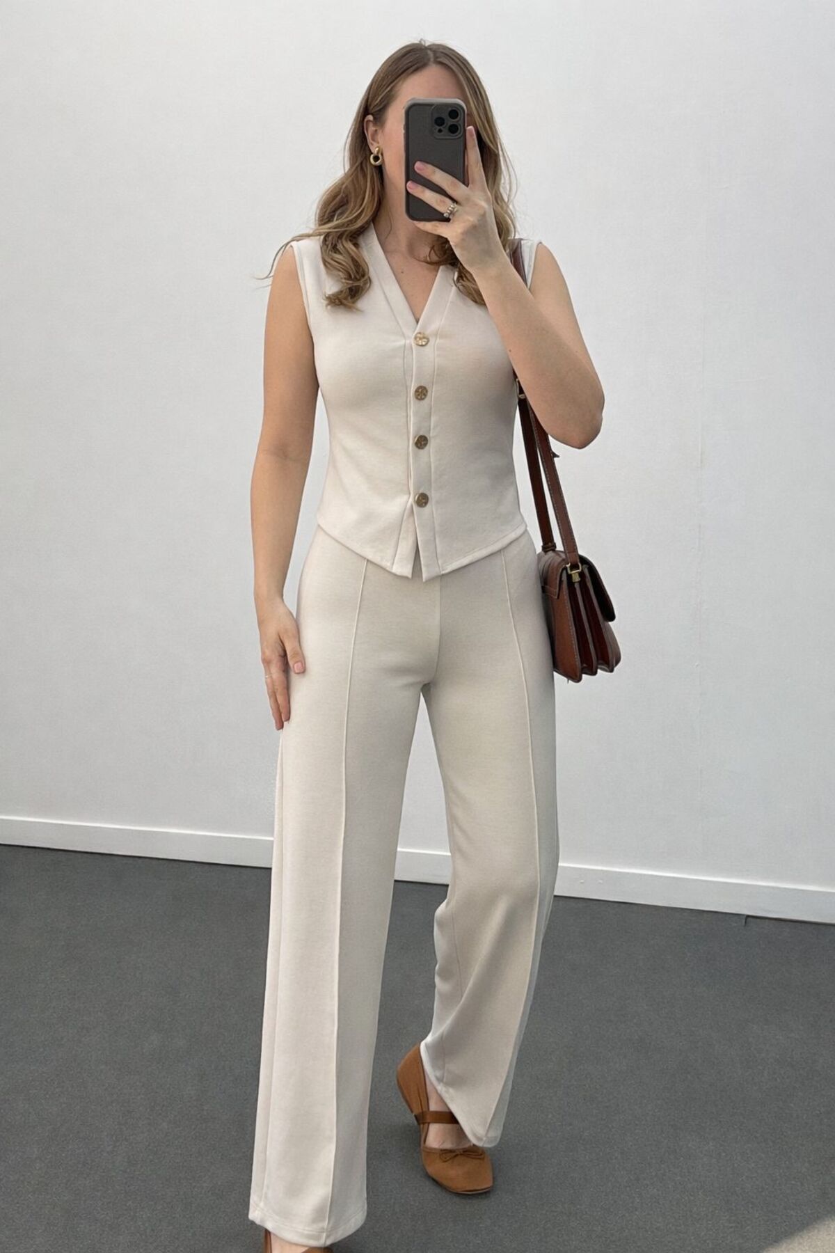 LADY SHOPPING Azelia Modal aranygombos mellény és nadrág szett
