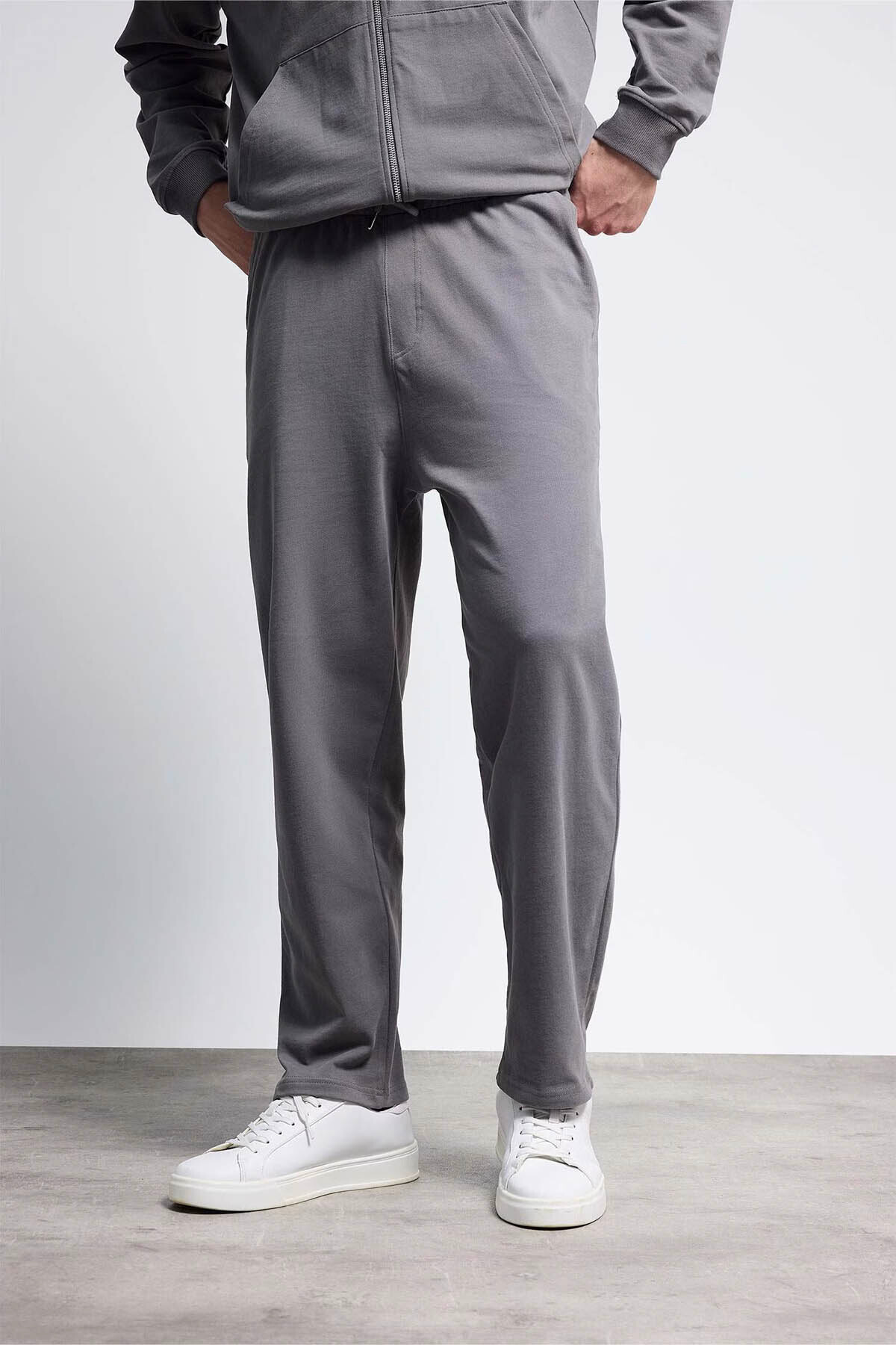 DeFacto Ultra Yumuşak %100 Pamuk Regular Fit Pantolon F9658AX26SP görsel 3