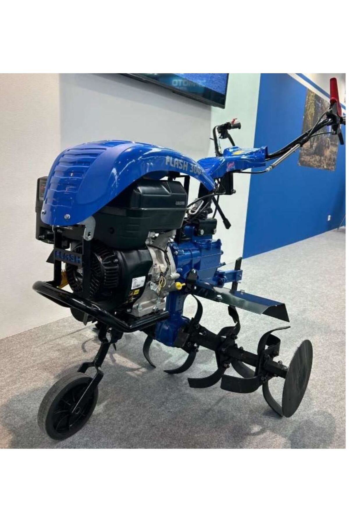 Flash 300 Çapa Makinası Brıgs stratton 10Hp Benzinli 3+1