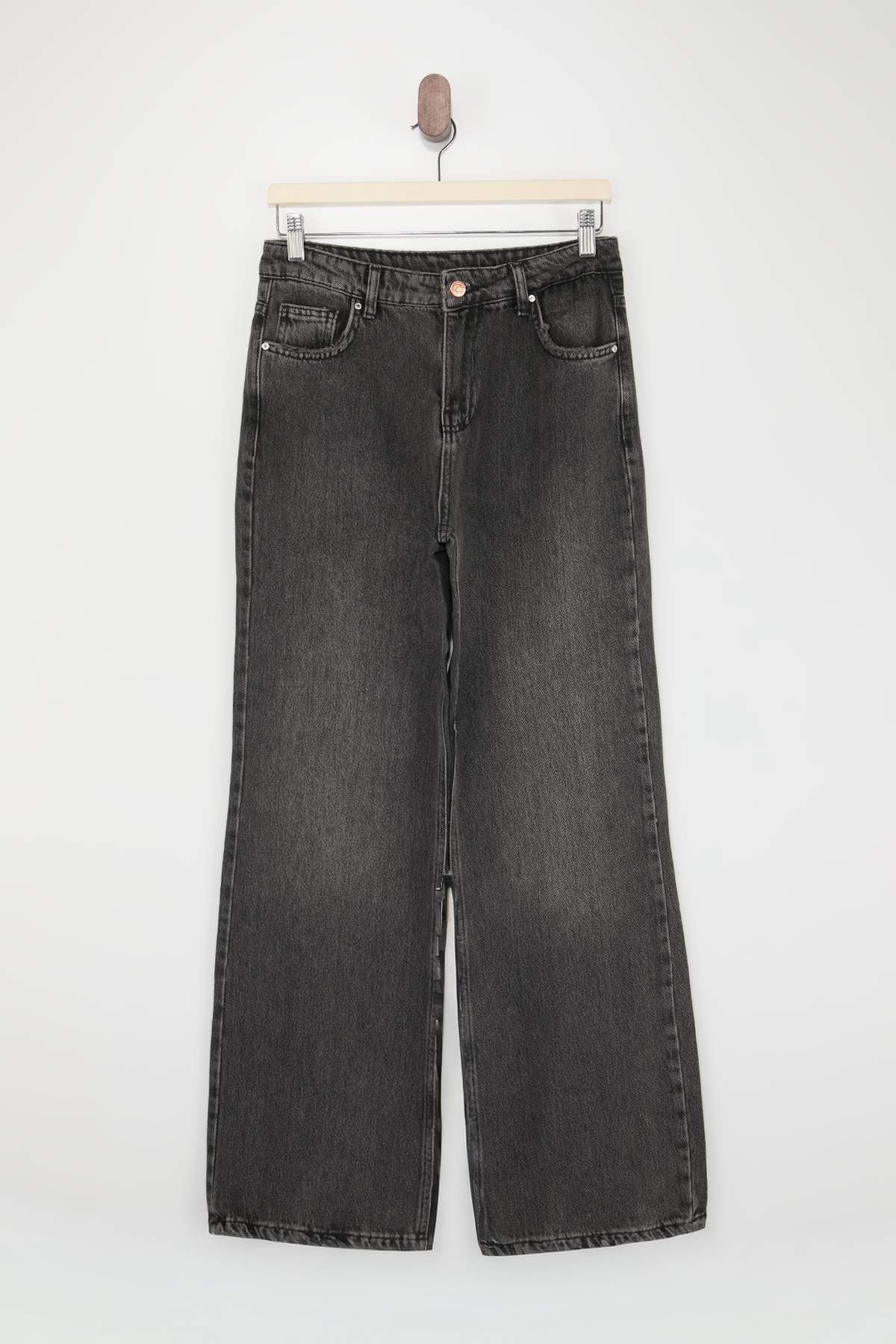 Trendyolmilla  Siyah More Sustainable YUMUŞACIK Tencel Karışımlı Yüksek Bel Wide Leg Jeans TWOSS26JE00134 - Görsel 6