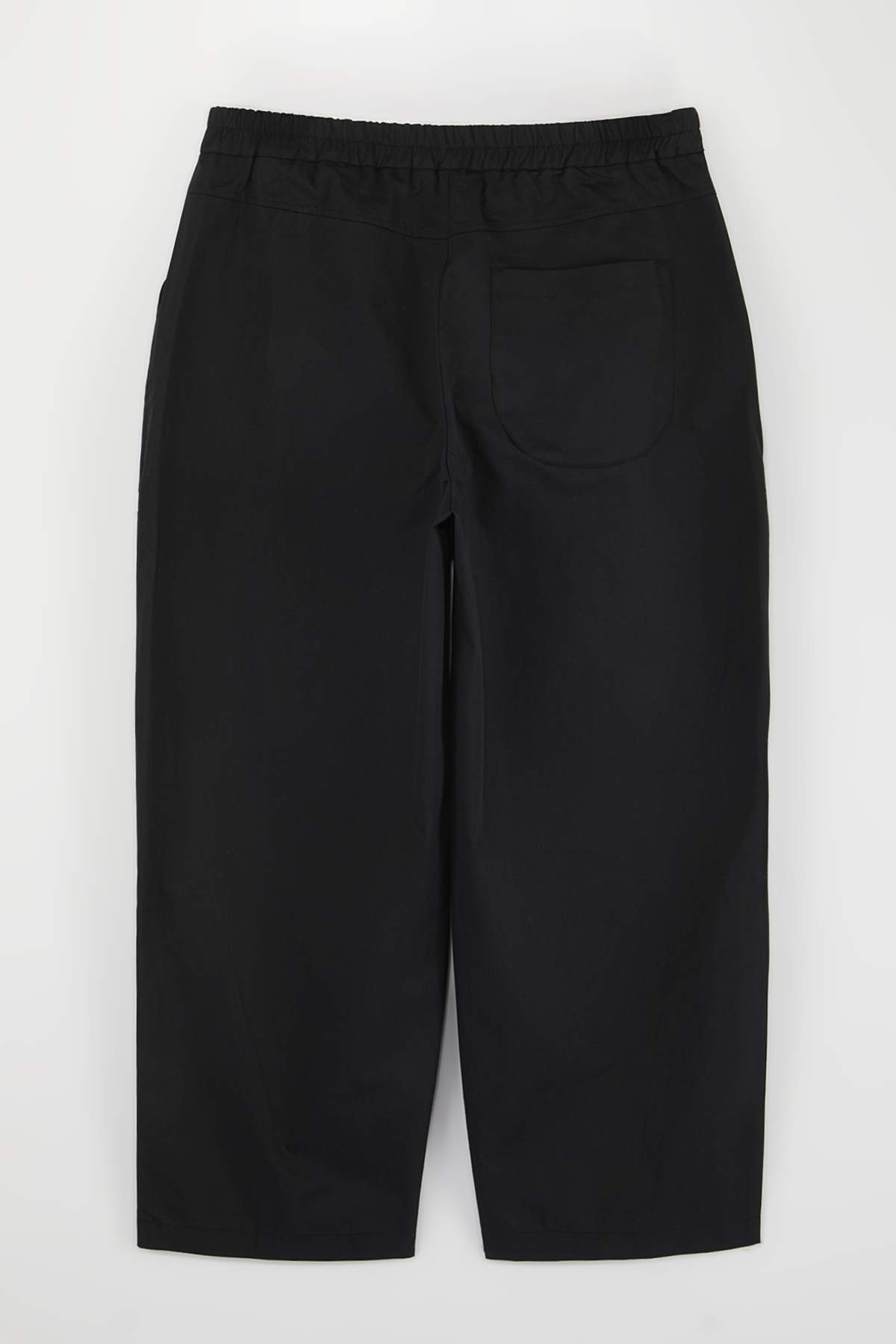 Trendyolmilla  Wardrobe Essentials Siyah Balon Kalıp Yazlık Büyük Beden Dokuma Pantolon TBBSS26AR00013 - Görsel 6