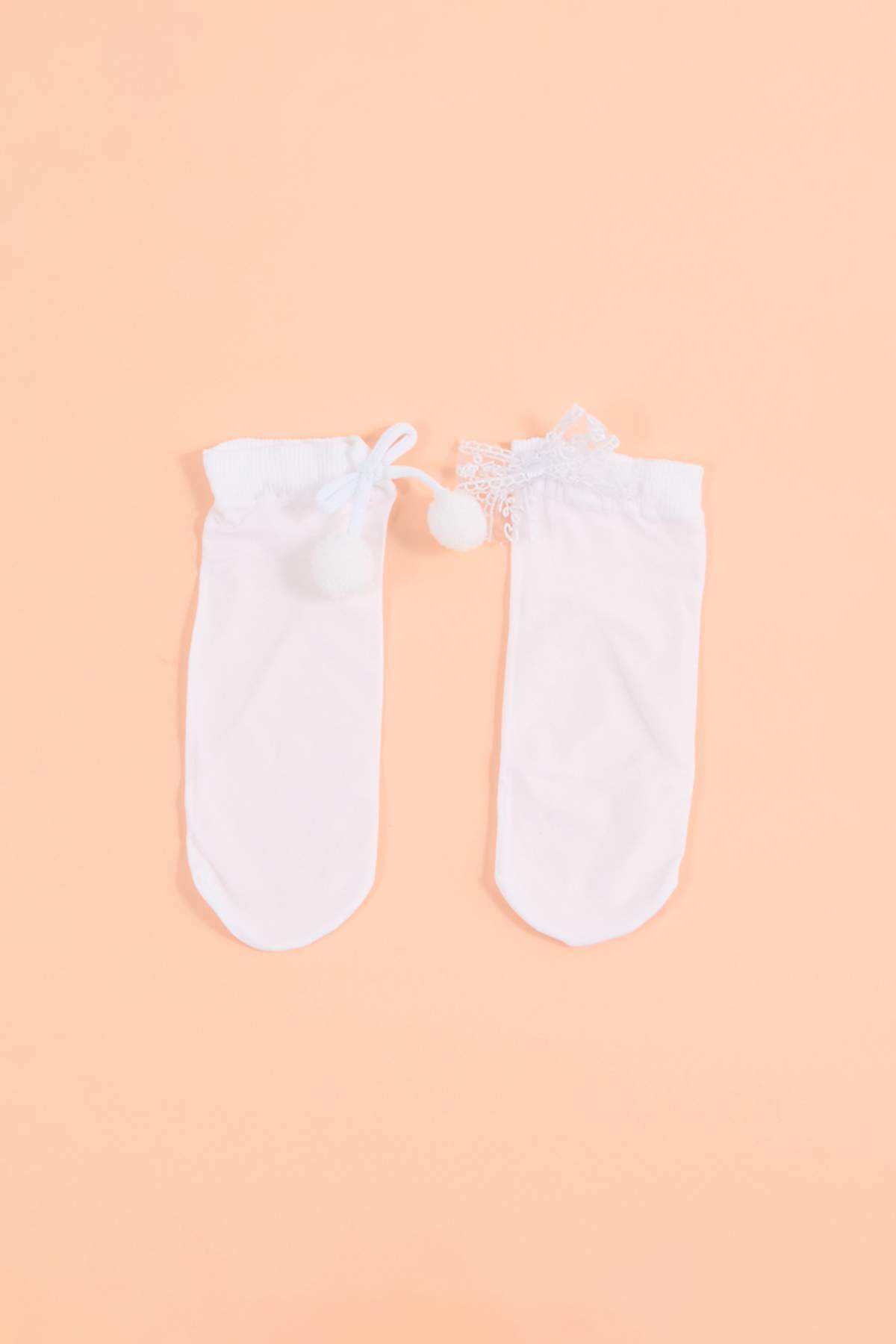 Trendyolmilla Kids Ekru 2'li Kurdeleli Kız Çocuk Çorap TKDSS26CO00015