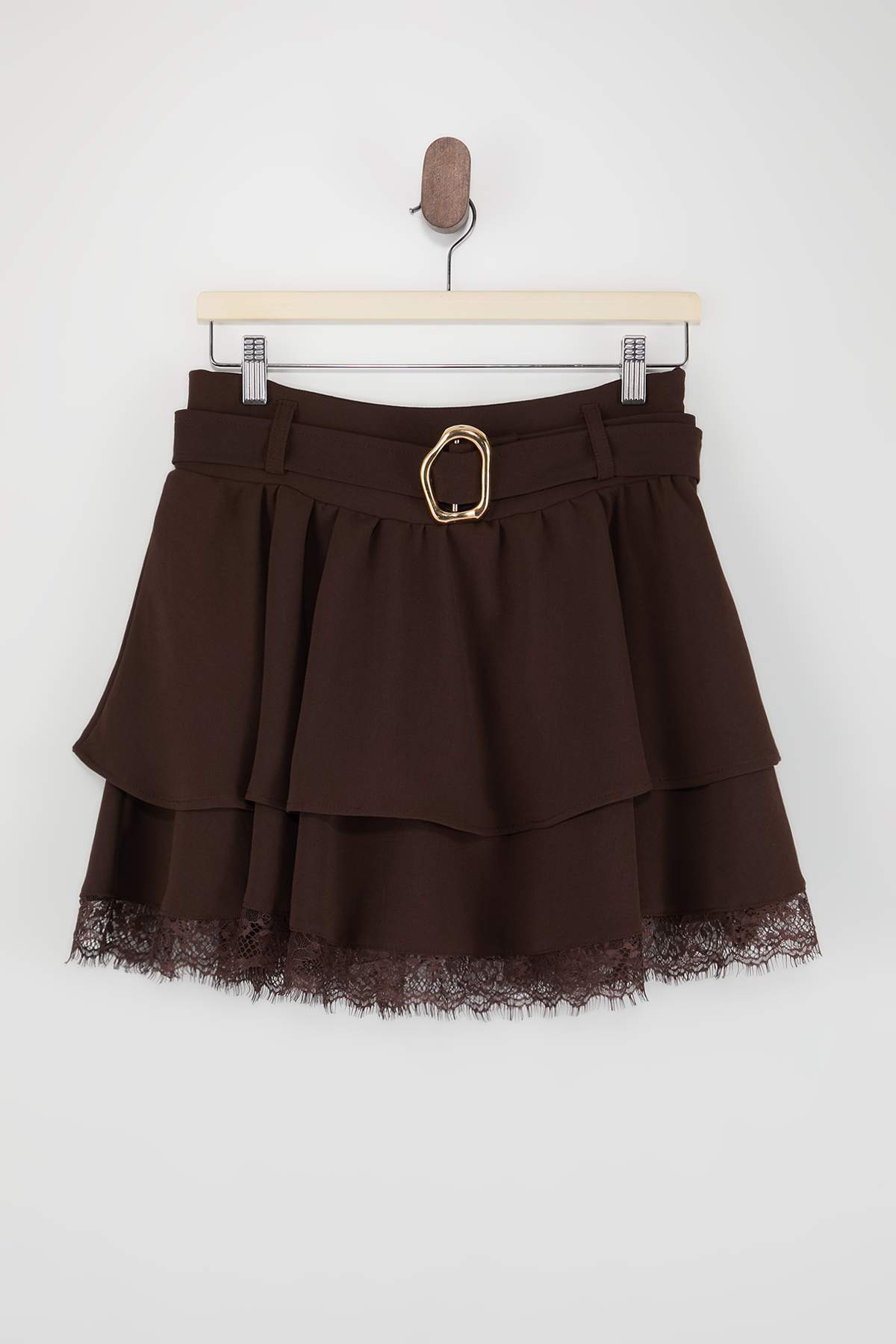 Trendyolmilla  Kahverengi Kısa Fırfırlı Kemerli Krep Şort Etek TDRSS26SR00006 - Görsel 6