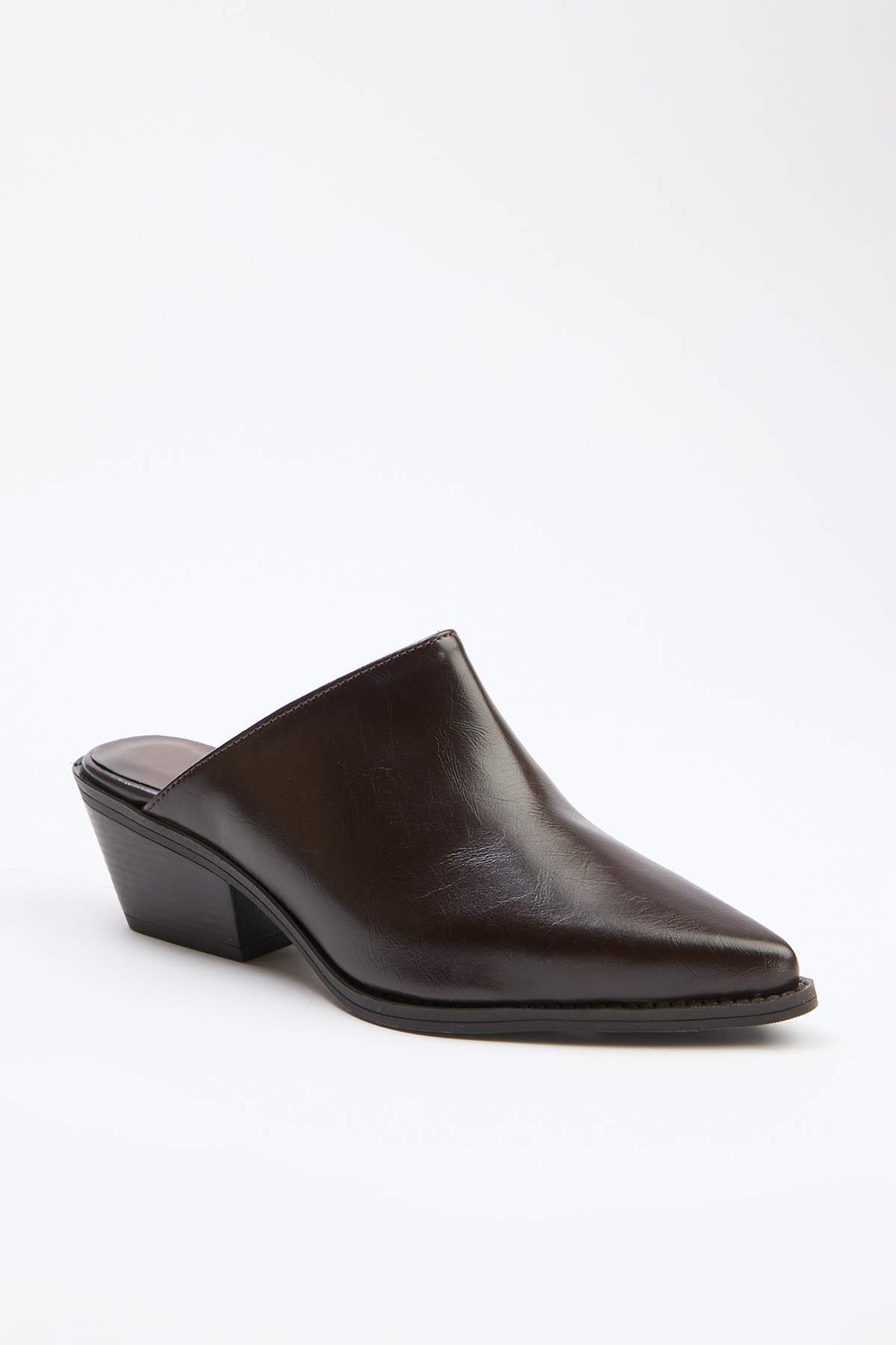 trendyol-shoes-womens-classic-high-heeled-sho