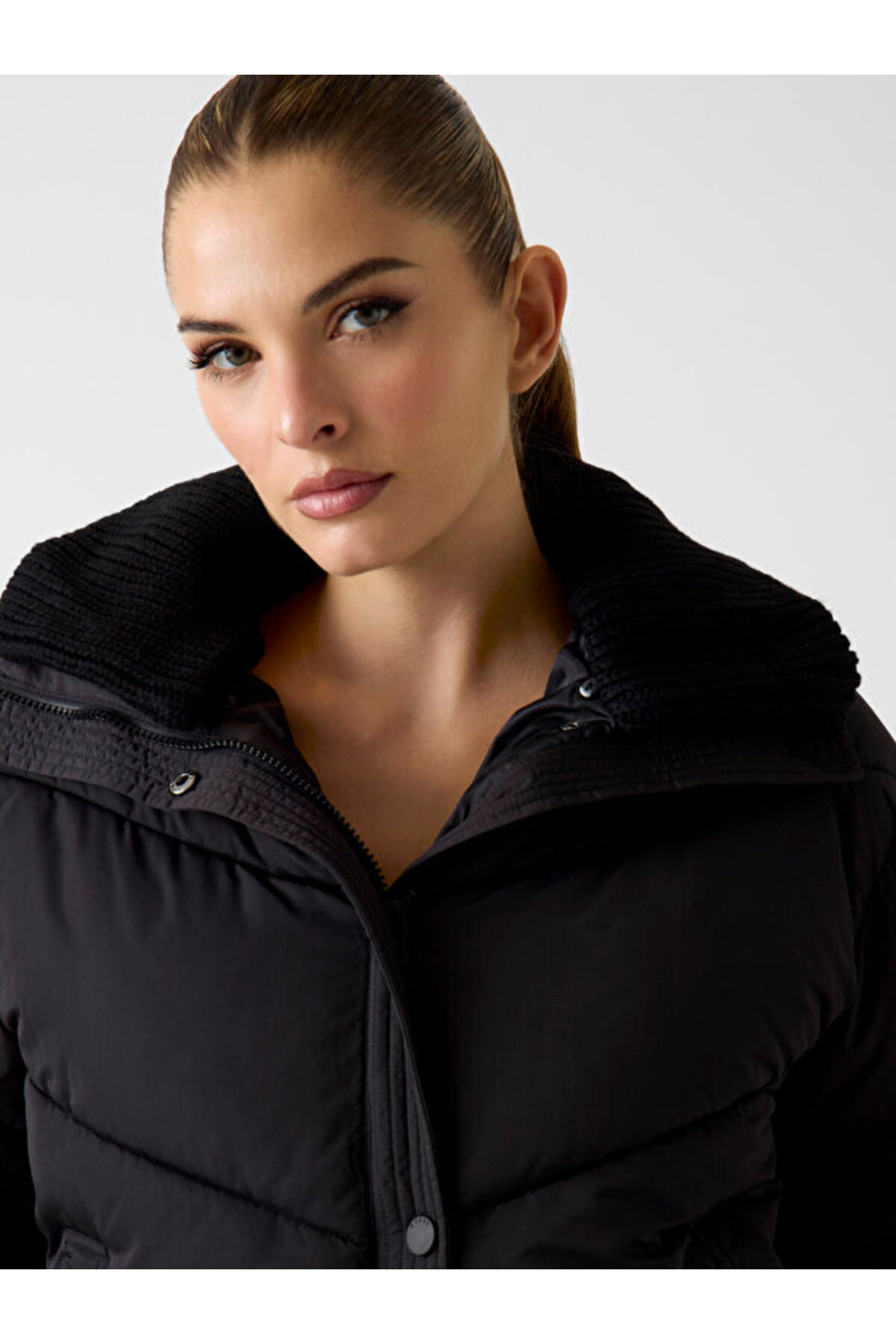 Guess  Dora Kadın Aktif Mont - Görsel 4