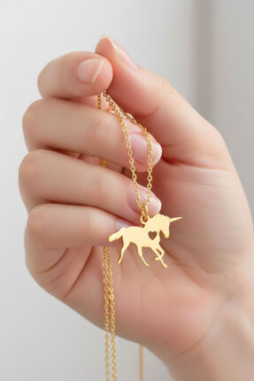 Nicheloop 925 Ayar Gümüş Unicorn Boynuzlu At Kolye