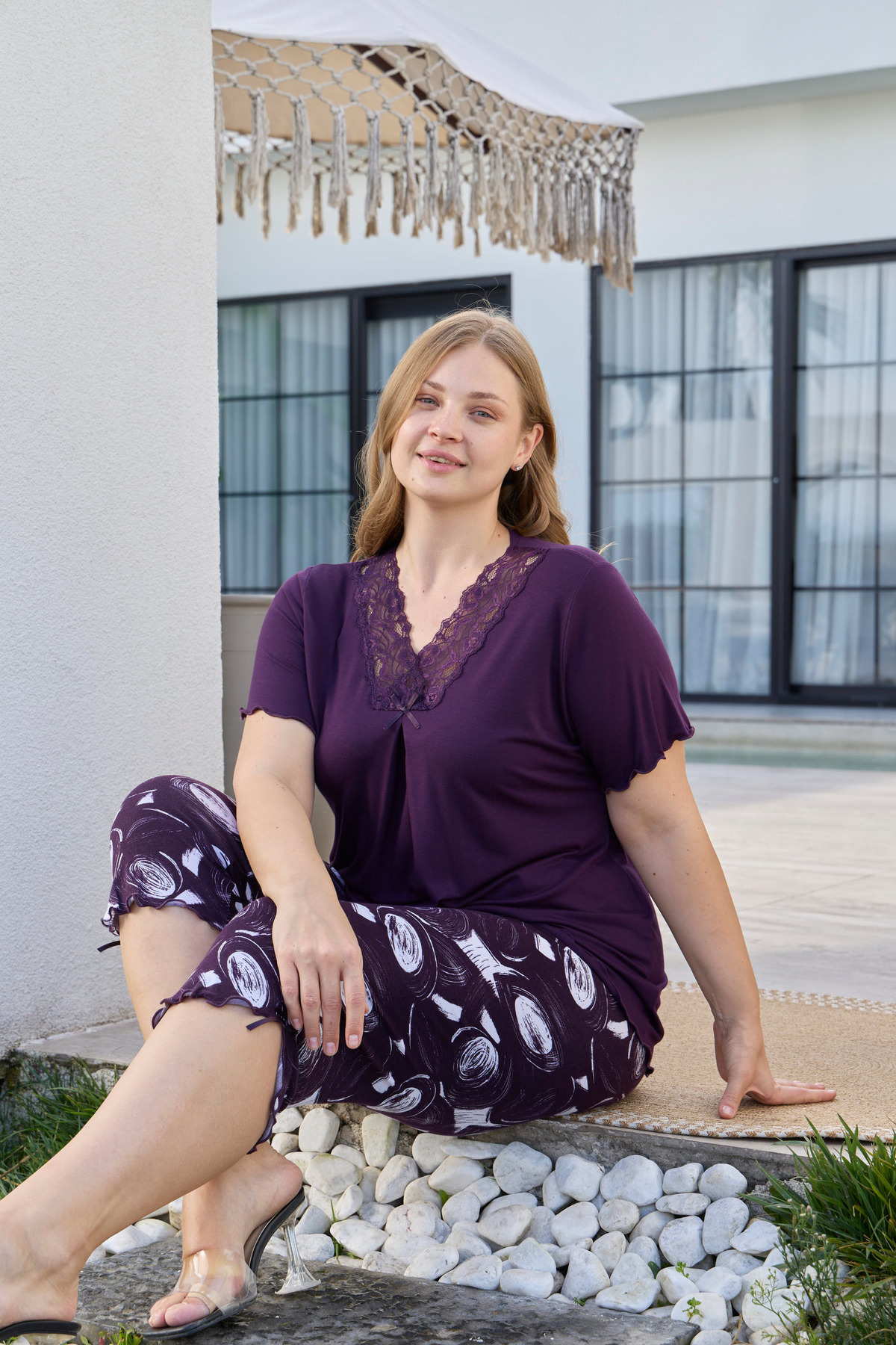 Purple Ring Viscose Lace Detailed Short Sleeve Plus Size Capri Pajamas Set