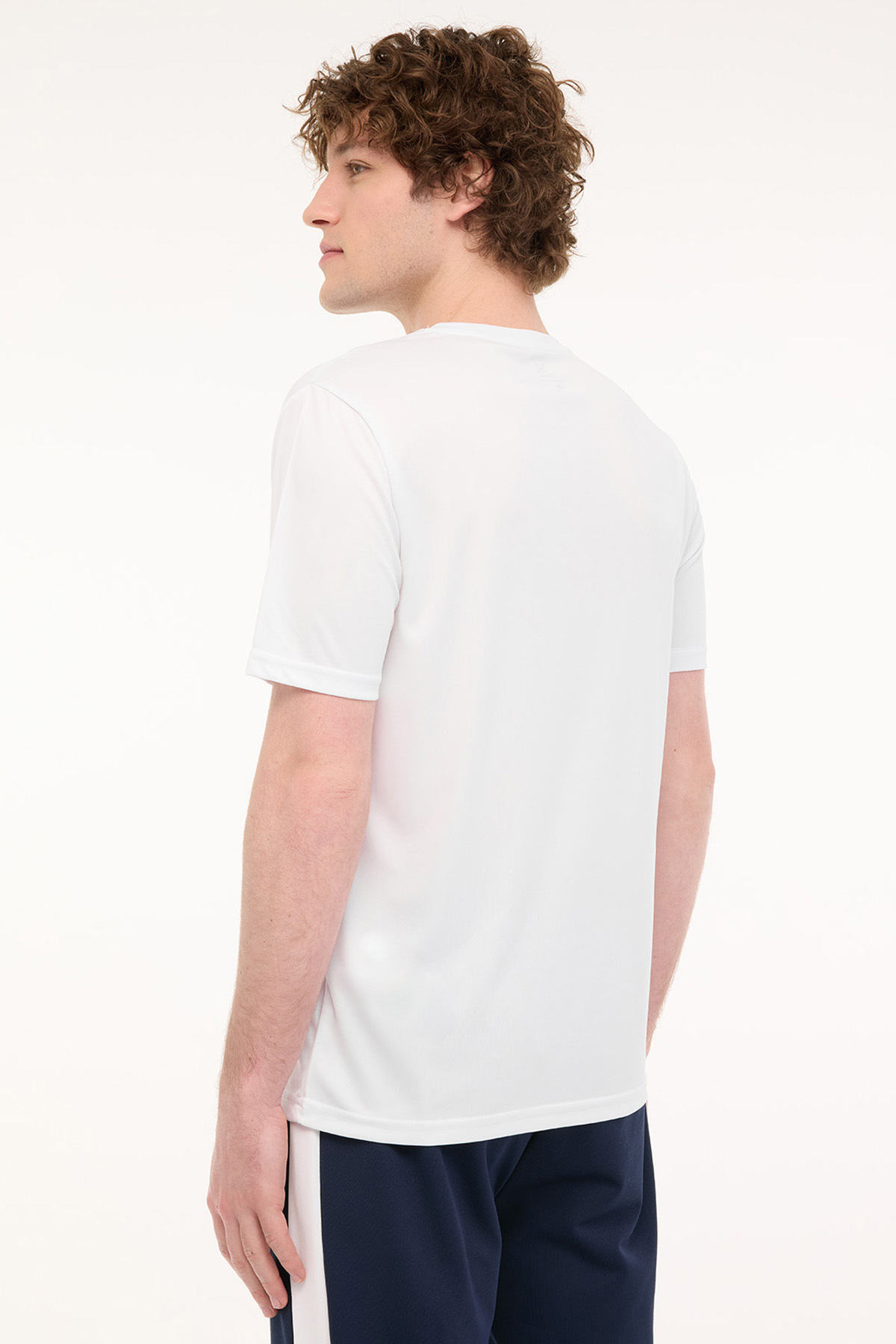 Kinetix MB PES C 11SN225 5FX Beyaz Erkek Kısa Kol T-Shirt görsel 2
