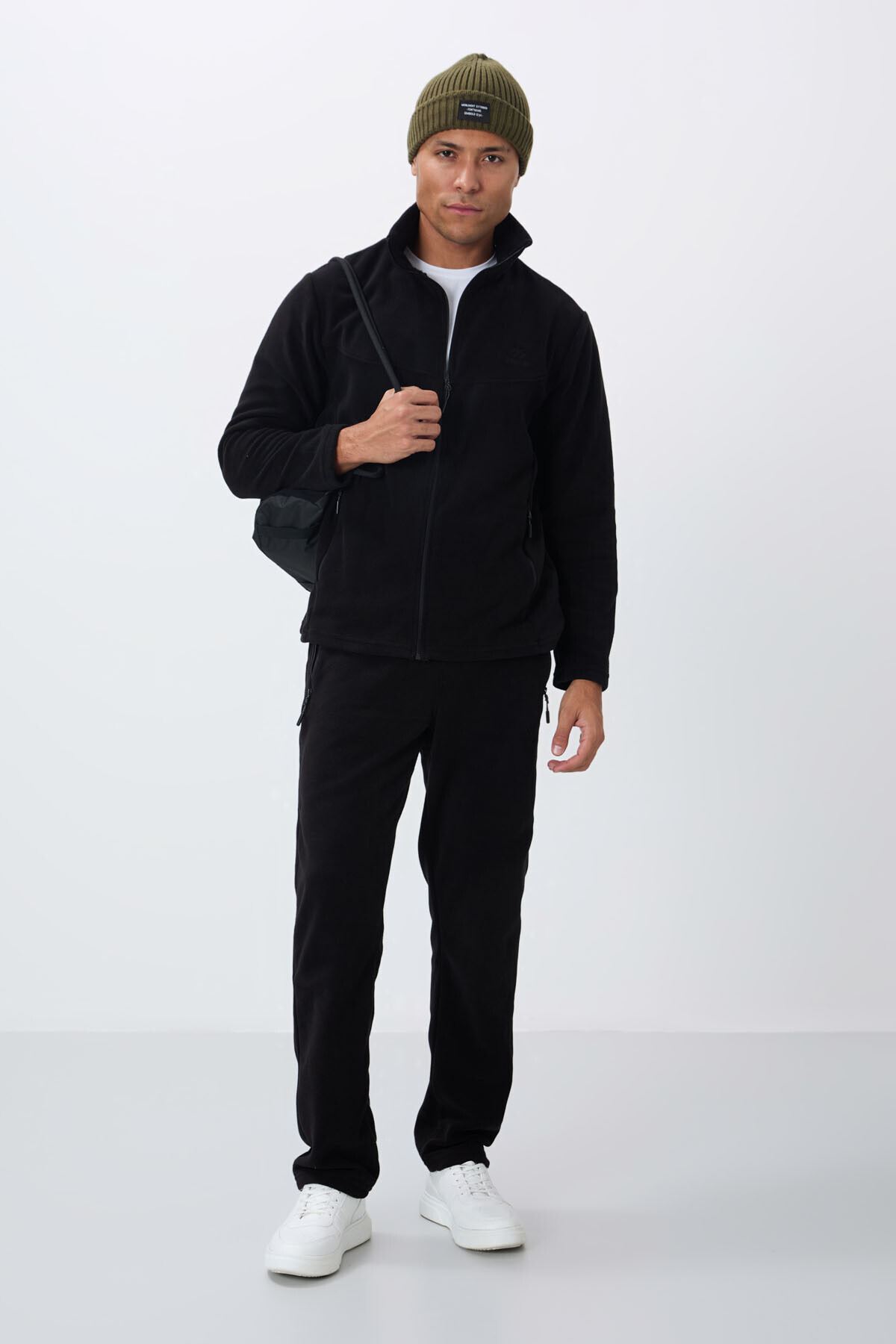 Siyah Dik Yaka Basic Fermuar Cepli Standart Kalıp Erkek Polar Eşofman Takımı - 85193 — رنگارنگ T11ER-85193