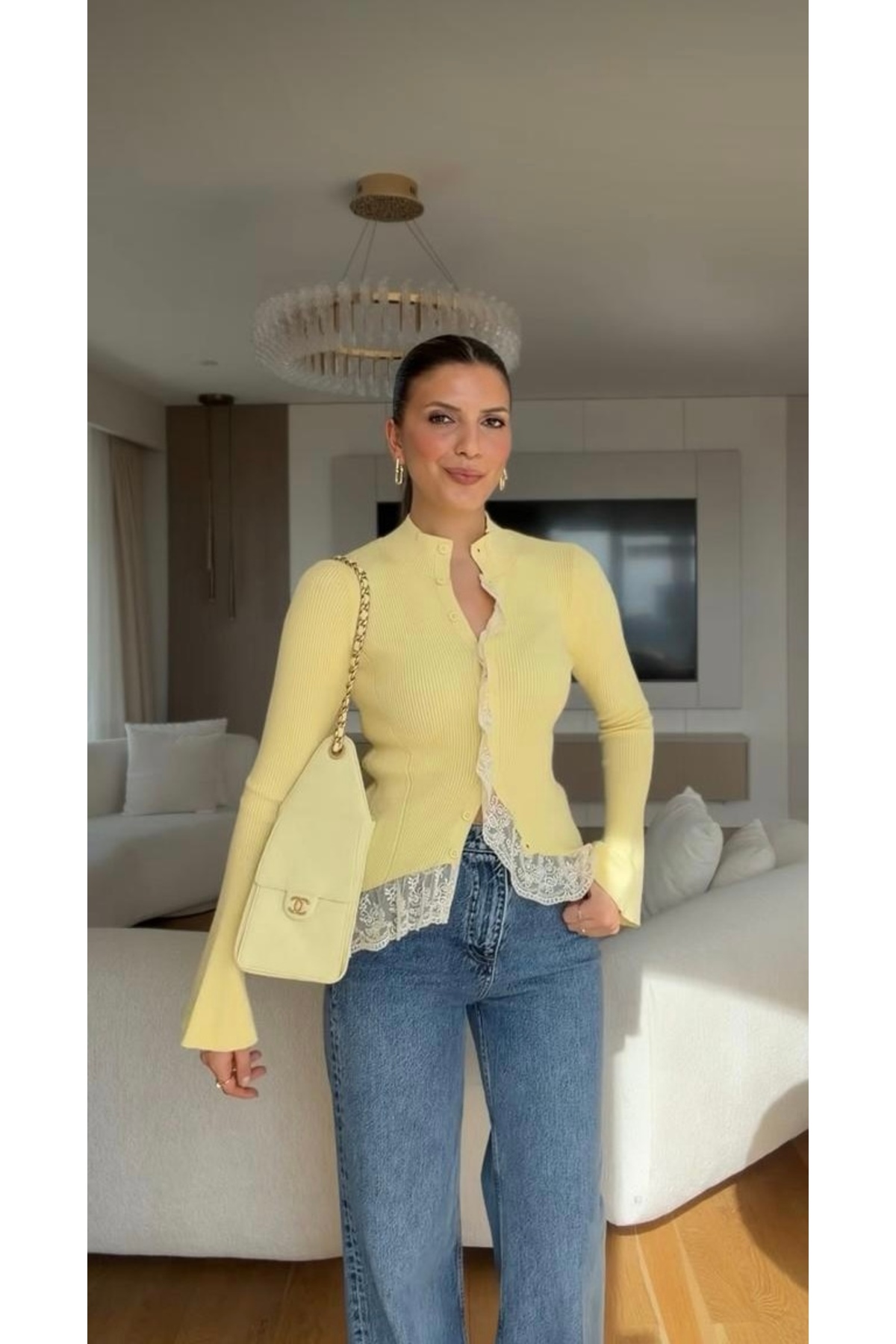 CADDELAMODA  Dantel Detaylı Tasarım Hırka - Görsel 2