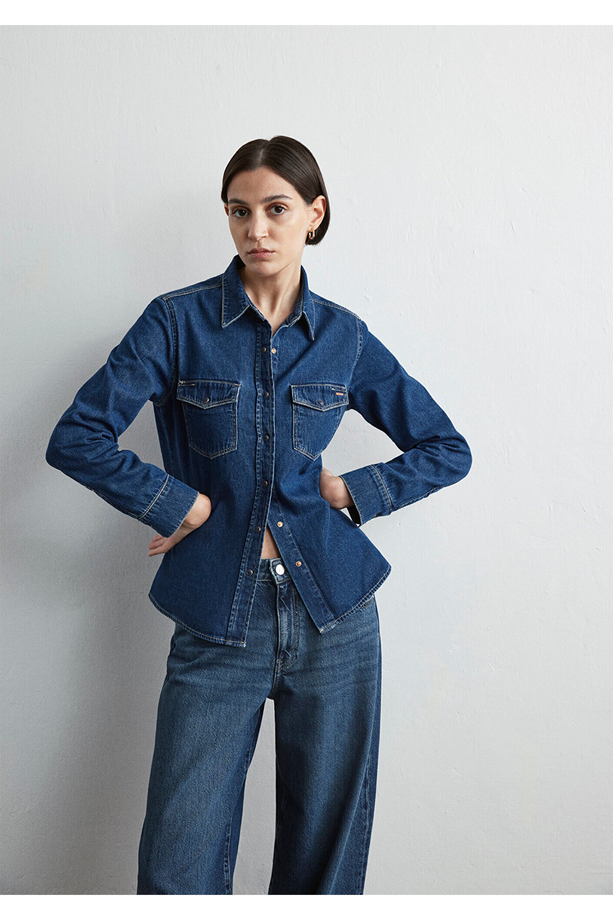 Mavi Levia Classic Denim Koyu Jean Gömlek Fitted / Vücuda Oturan Kesim 1210477-87814 — آبی