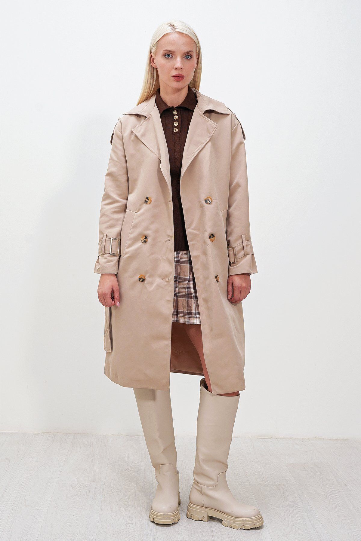 HAKKE  Oversize Geniş Kesim Kuşaklı Trençkot - Görsel 2