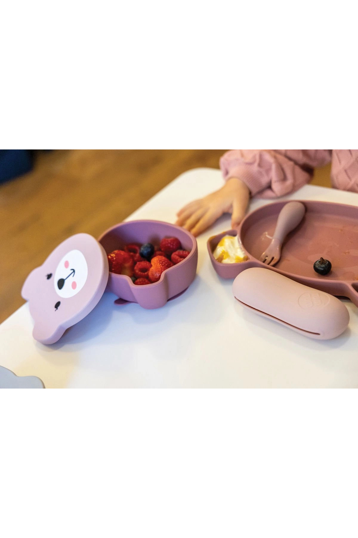TUM TUM Silikon Beslenme Seti Betsy Bear (5 Parça) fotoğrafı 3 (önizleme)