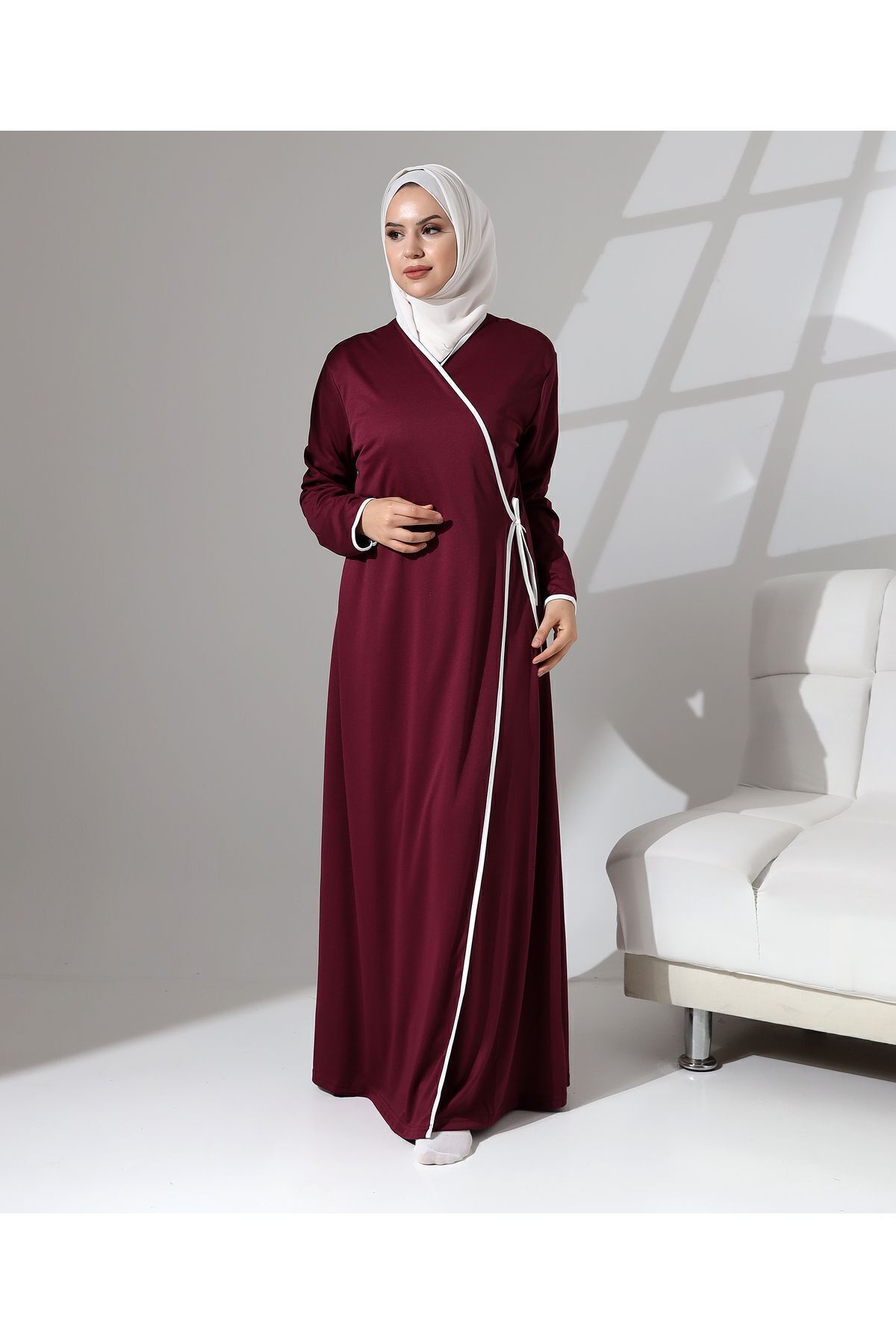 PRAYER DRESS TIED FROM INSIDE AND OUTSIDE