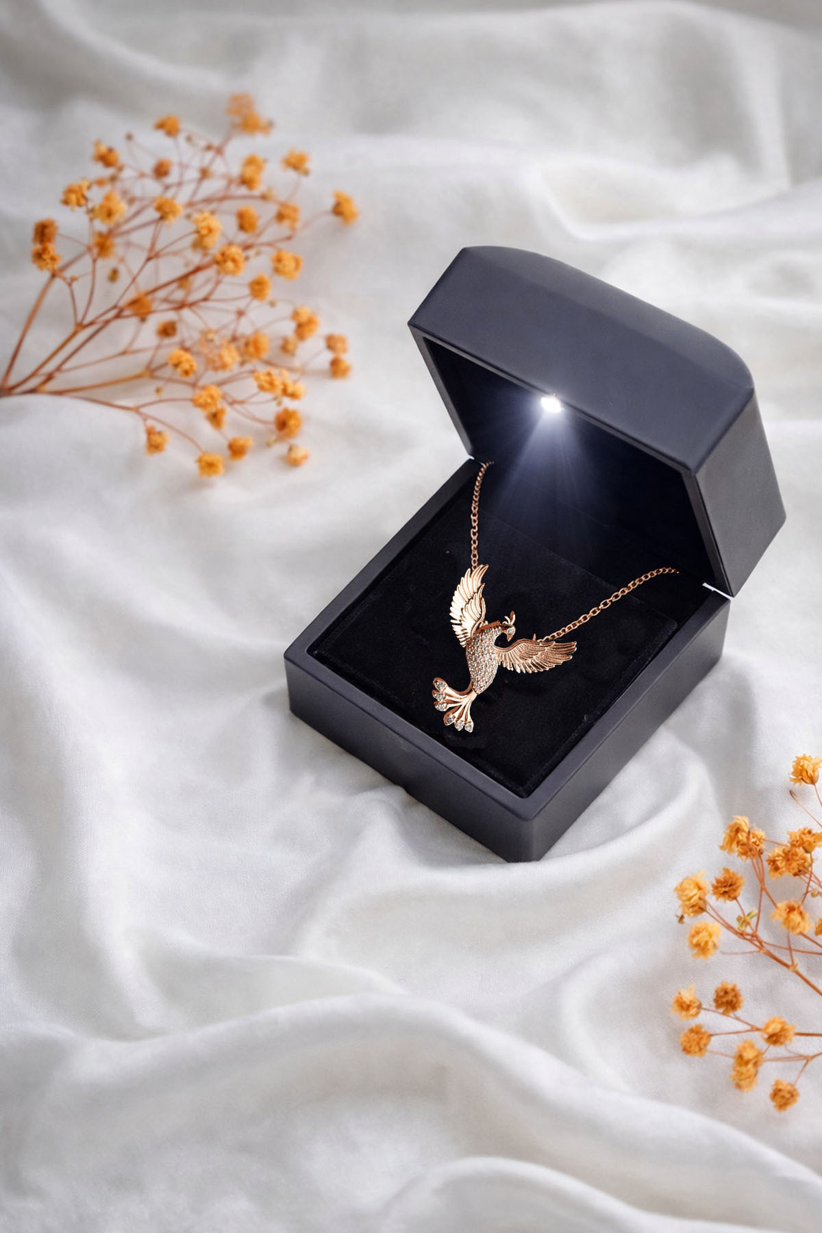 Silvanya Jewelry Işıklı Kutuda 925 Ayar Gümüş Zümrüdü Anka Kuşu Kadın Kolye görsel 2