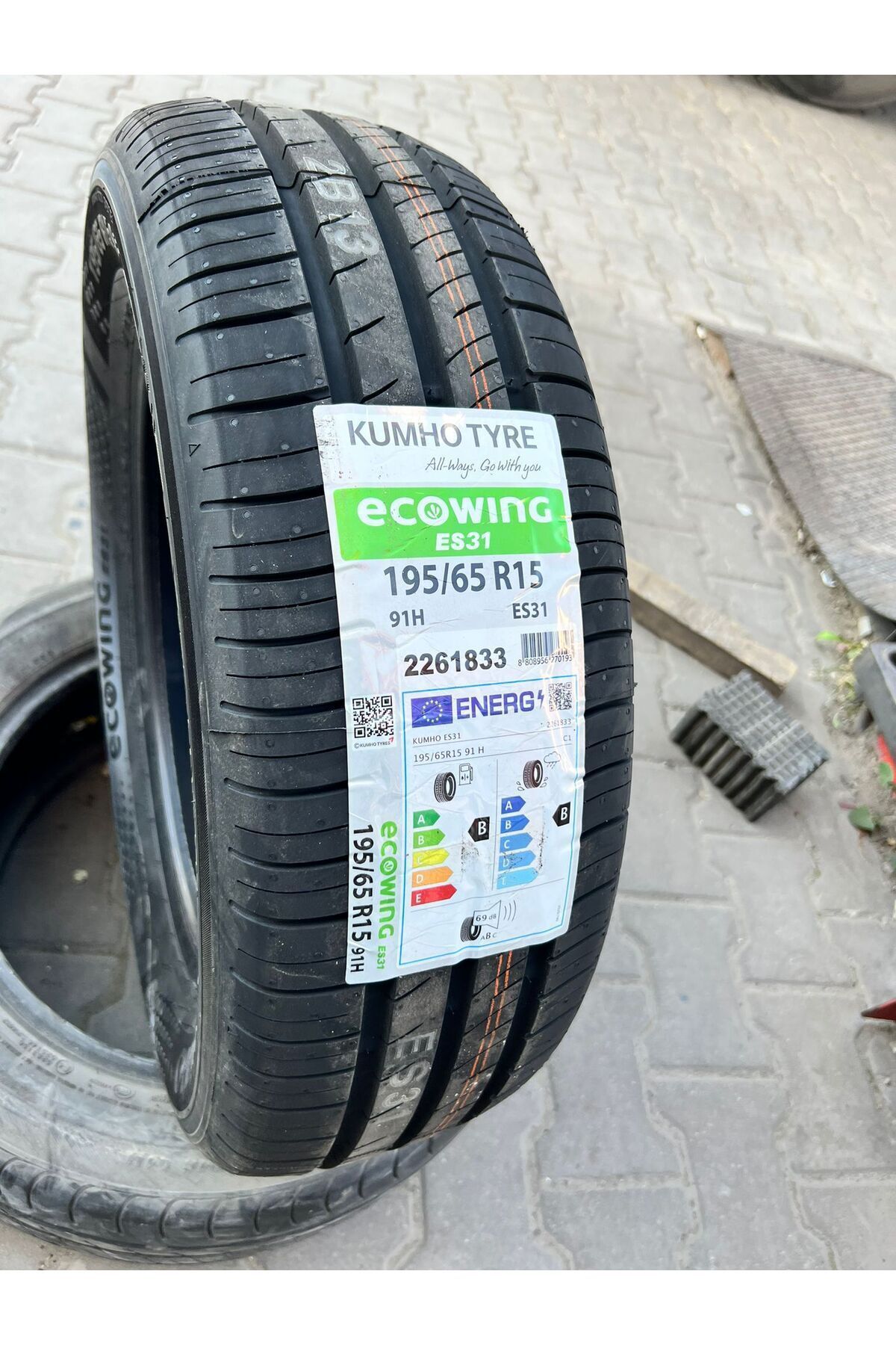 Kumho 195/65R15 91H ES31 YAZLIK LASTİK 2024 TARİHLİ - Fiyatı