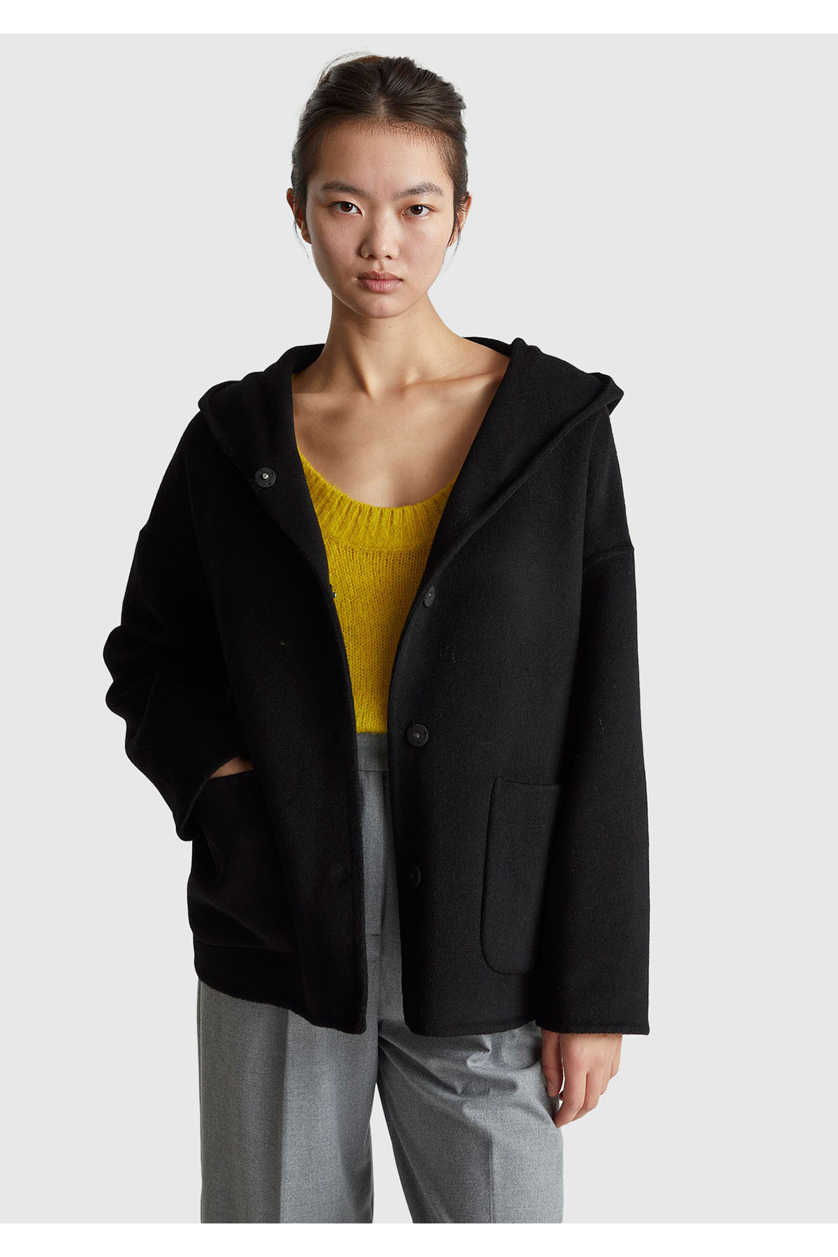 United Colors of Benetton  Kadın Siyah Yün ve Viskoz Karışımlı Çift Taraflı Cepli Kapüşonlu Palto