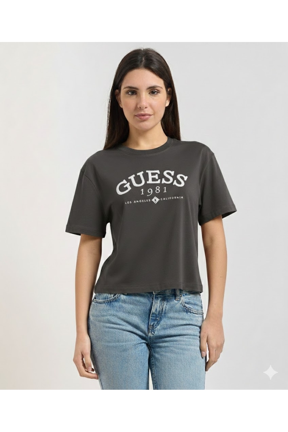 Guess Arianna Women's Active Boxy Fit T-Shirt