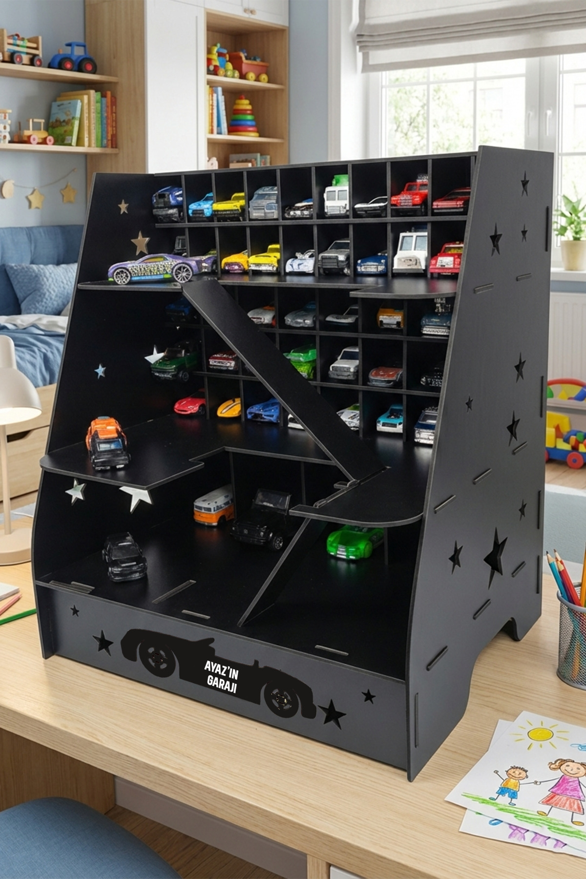 kutuTR Ahşap Oyuncak Araba Garajı ve Yarış Parkuru Seti – Kişiselleştirilebilir İsimlik Hediyeli fotoğrafı 4 (önizleme)