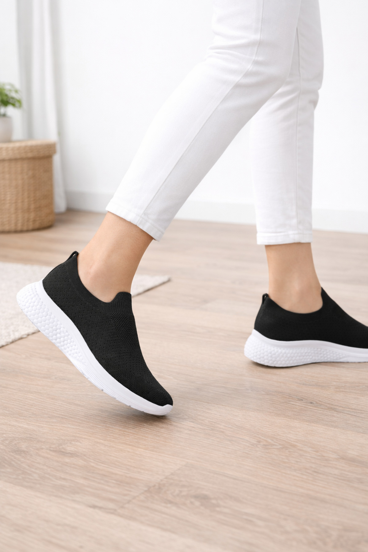 Encool  Kadın Siyah Beyaz Tabanlı Triko Sneaker – Hafif & Nefes Alabilen - Görsel 6