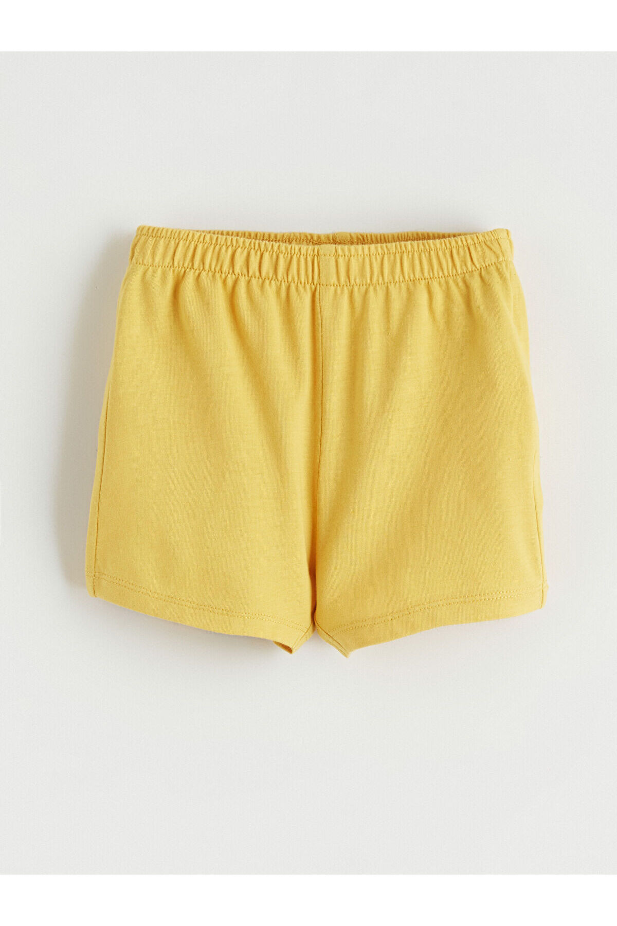 LC Waikiki Nevaa Collection Ekru Winnie The Pooh Baskılı Erkek Bebek Şort ve Tişört fotoğrafı 5 (önizleme)