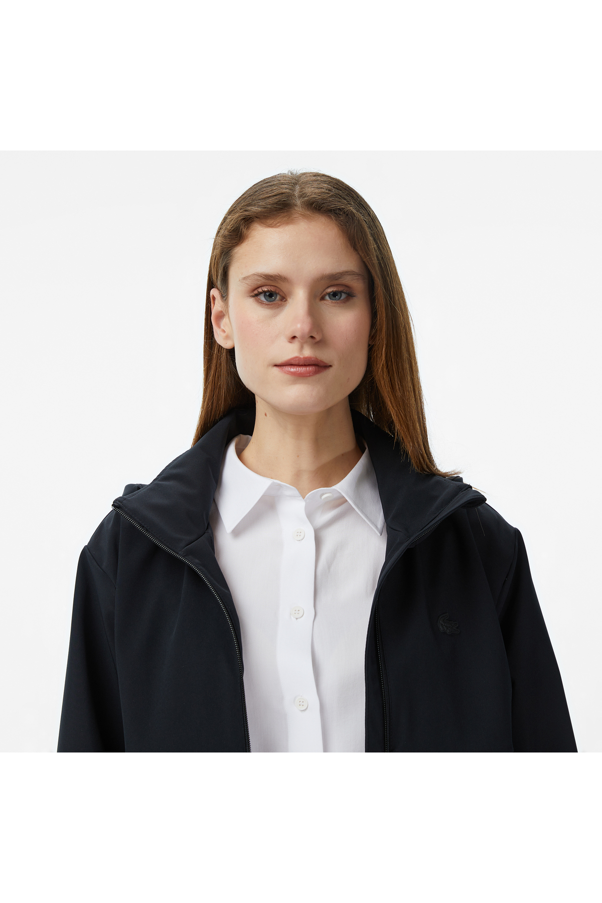 Lacoste Kadın Regular Fit Kapüşonlu Baskılı Siyah Yağmurluk görsel 6