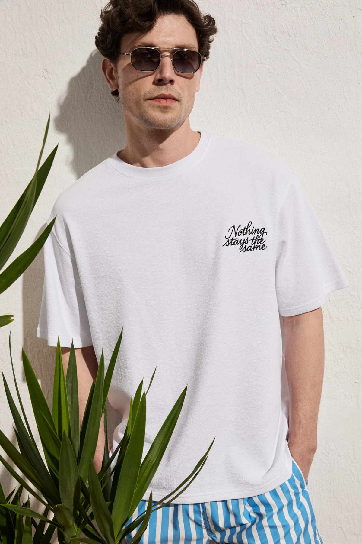 GRIMELANGE CALIDO Erkek Organik Pamuklu Baskı Ve Nakışlı Bisiklet Yaka Strüktürlü Oversıze Beyaz T-Shirt görsel 6