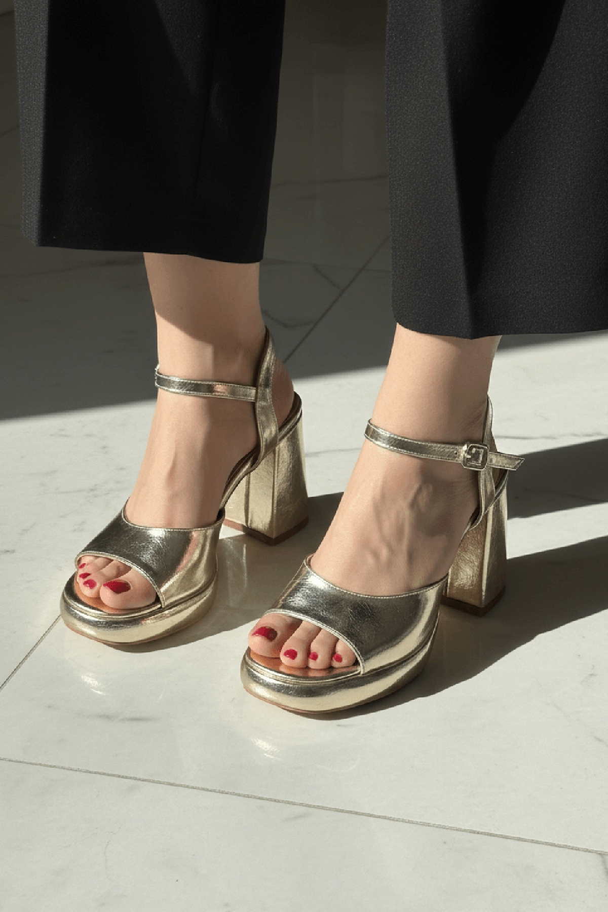 DİVOLYA Bello Gold ( 9 Cm Topuk ) Platform Topuklu Günlük Ayakkabı görsel 6