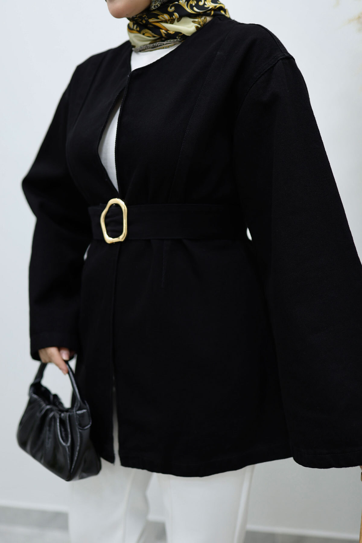 Tesettür Dünyası  Kemerli Kot Ceket TSD250251 Siyah - Görsel 4