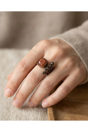 Dorvina Bronz Takı Kahrengi Yıldız Taşı Önden Ayarlanabilir Yuvarlak Kesim An...