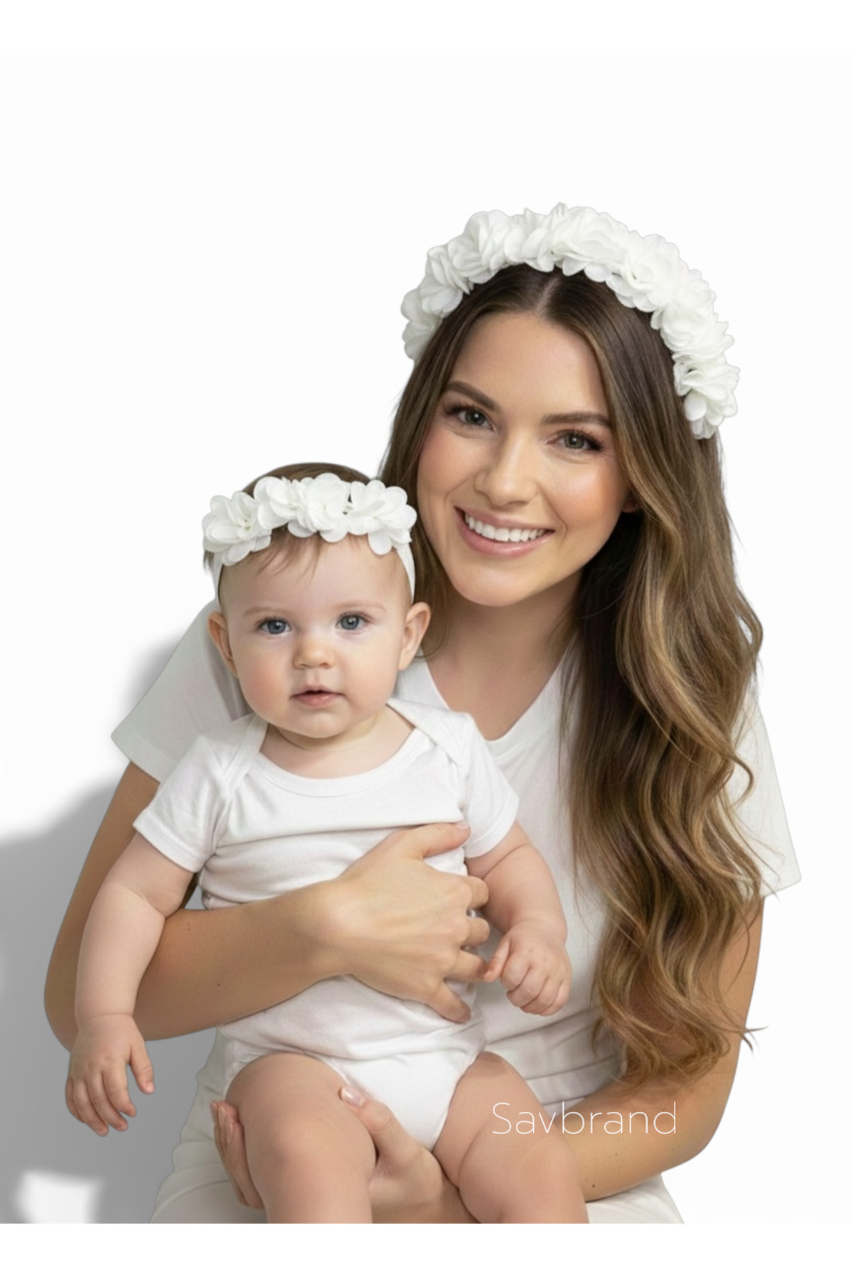 SavBrand Beyaz Çiçekli Anne tacı ve Bebek Bandanası fotoğrafı 2 (önizleme)