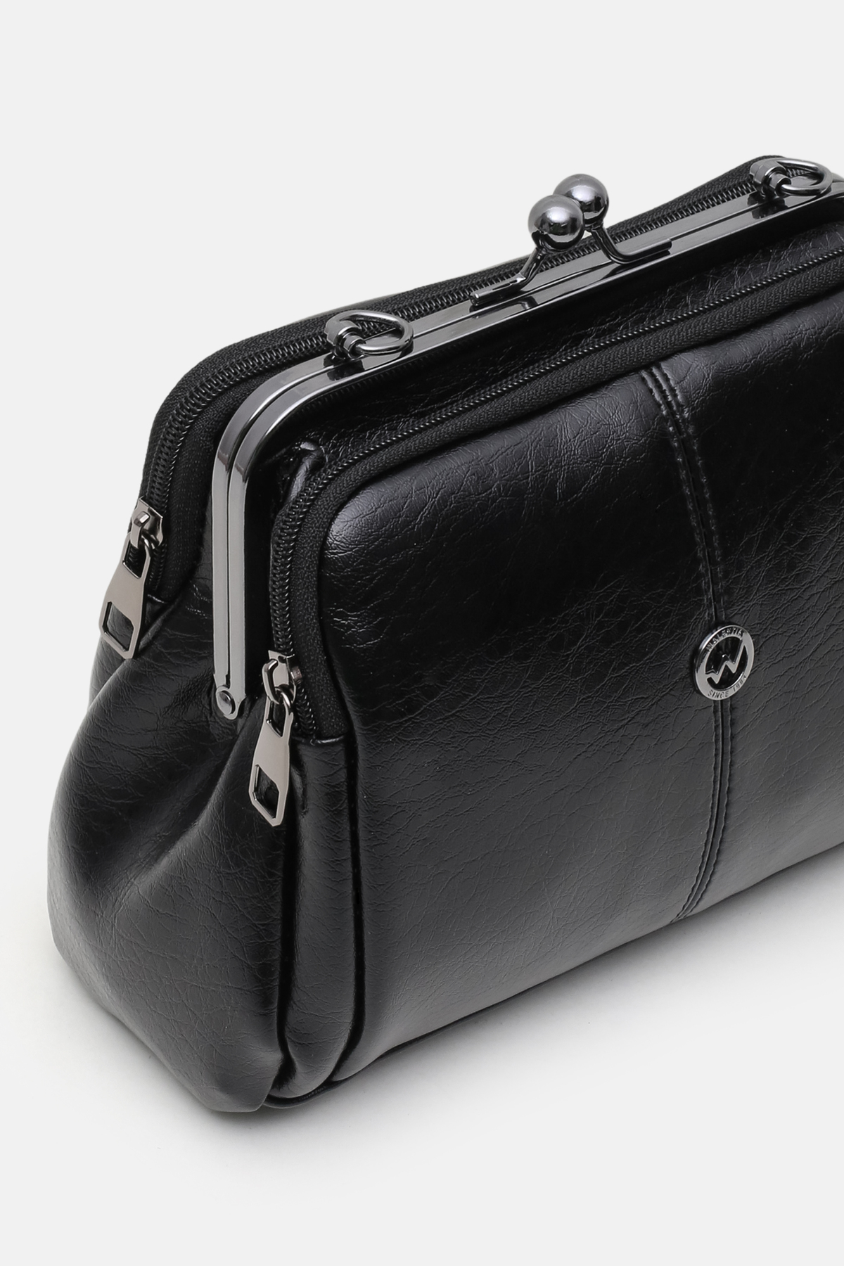 Cochines  Kadın Siyah 4 Bölmeli Astarlı Burslu Ve Fermuar Kapama El Kol Ve Omuz Çantası - Görsel 5