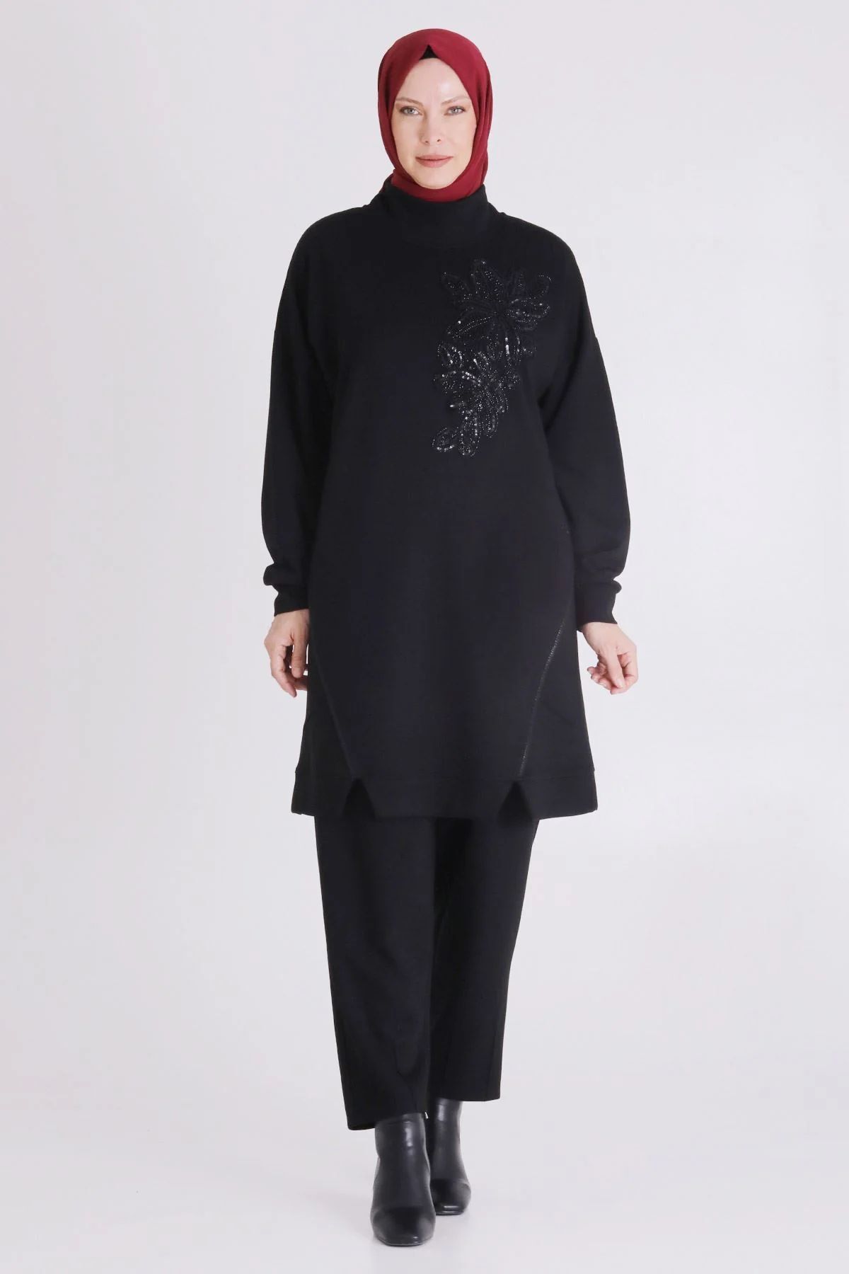 Behrem Büyük Beden taş işlemeli takım siyah - Siyah / 3XL