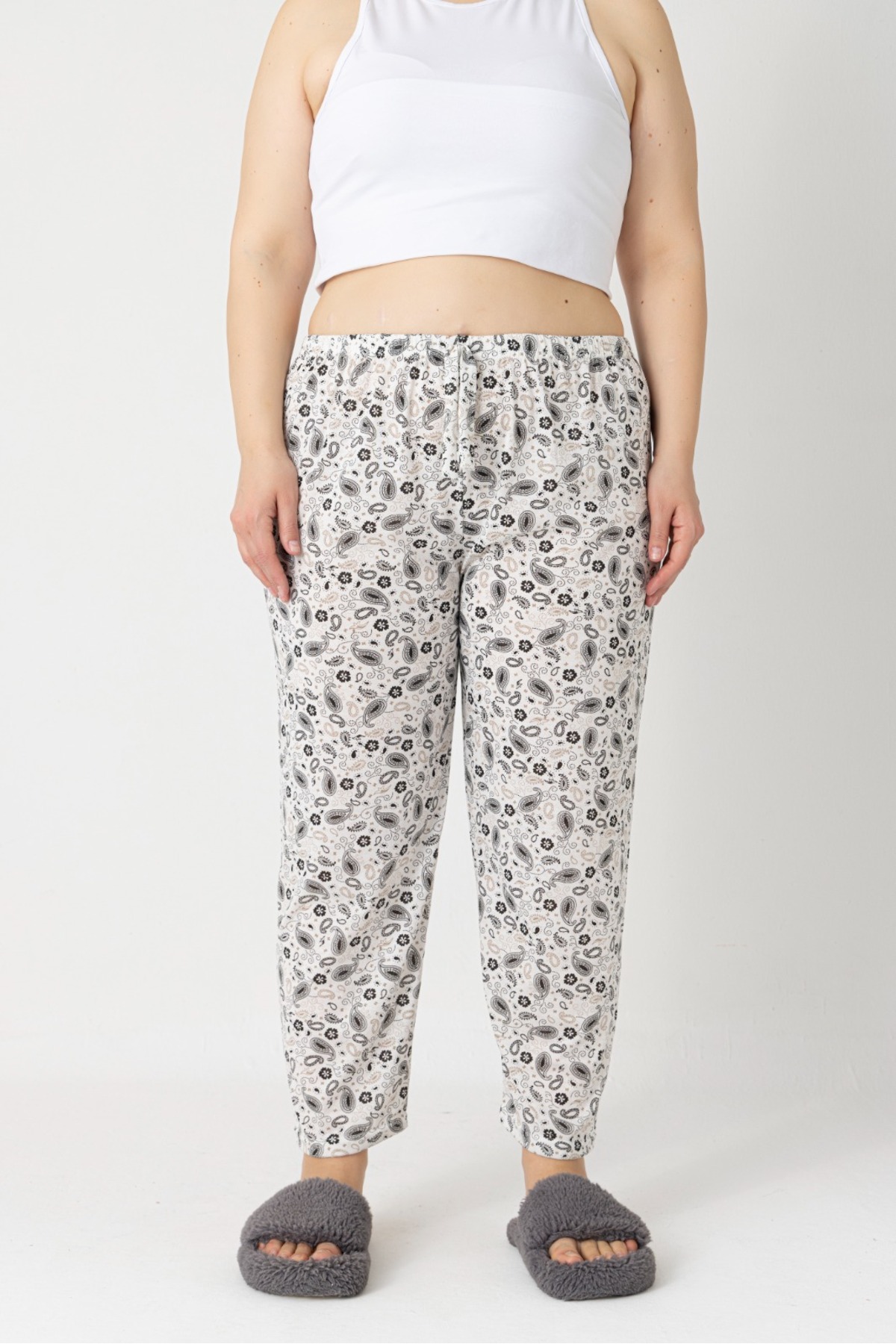 LOTTEBELLA  3Lü Paket Büyük Beden Pamuklu İnce Nefes Alabilen Kumaş Desenli Pijama Altı - Görsel 3