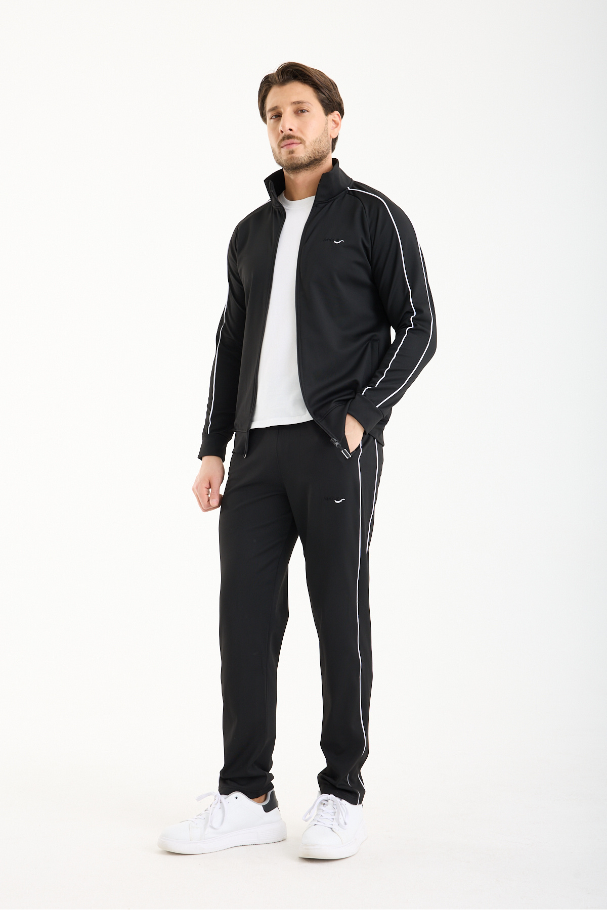 RDR-X  Erkek Siyah Şerit Detaylı Nakışlı Regular Fit Dalgıç Kumaş Eşofman Takımı