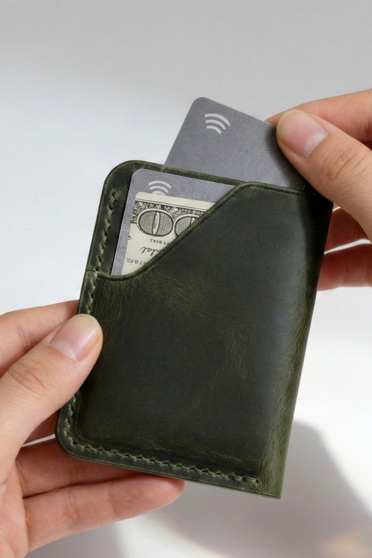 luvo %100 Gerçek Deri El Yapımı Hakiki Deri Kartlık İtalyan Dikiş Premium Hakiki Deri Kompakt Kartlık