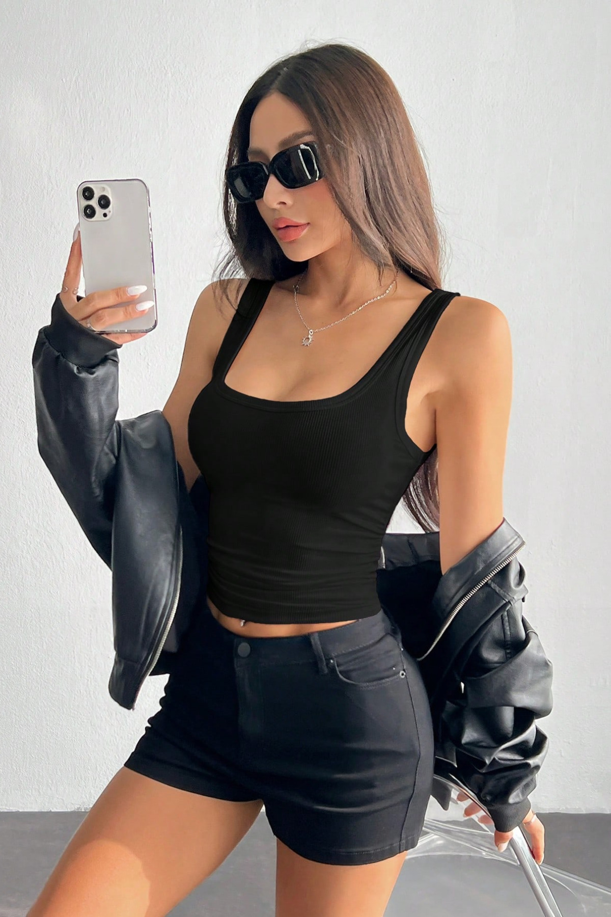 MİO ESTİLO  Kadın Fitilli Görünümlü Slim Fit Vücuda Oturan Havuz Yakalı Pamuklu Basic Bordo Atlet - Görsel 4