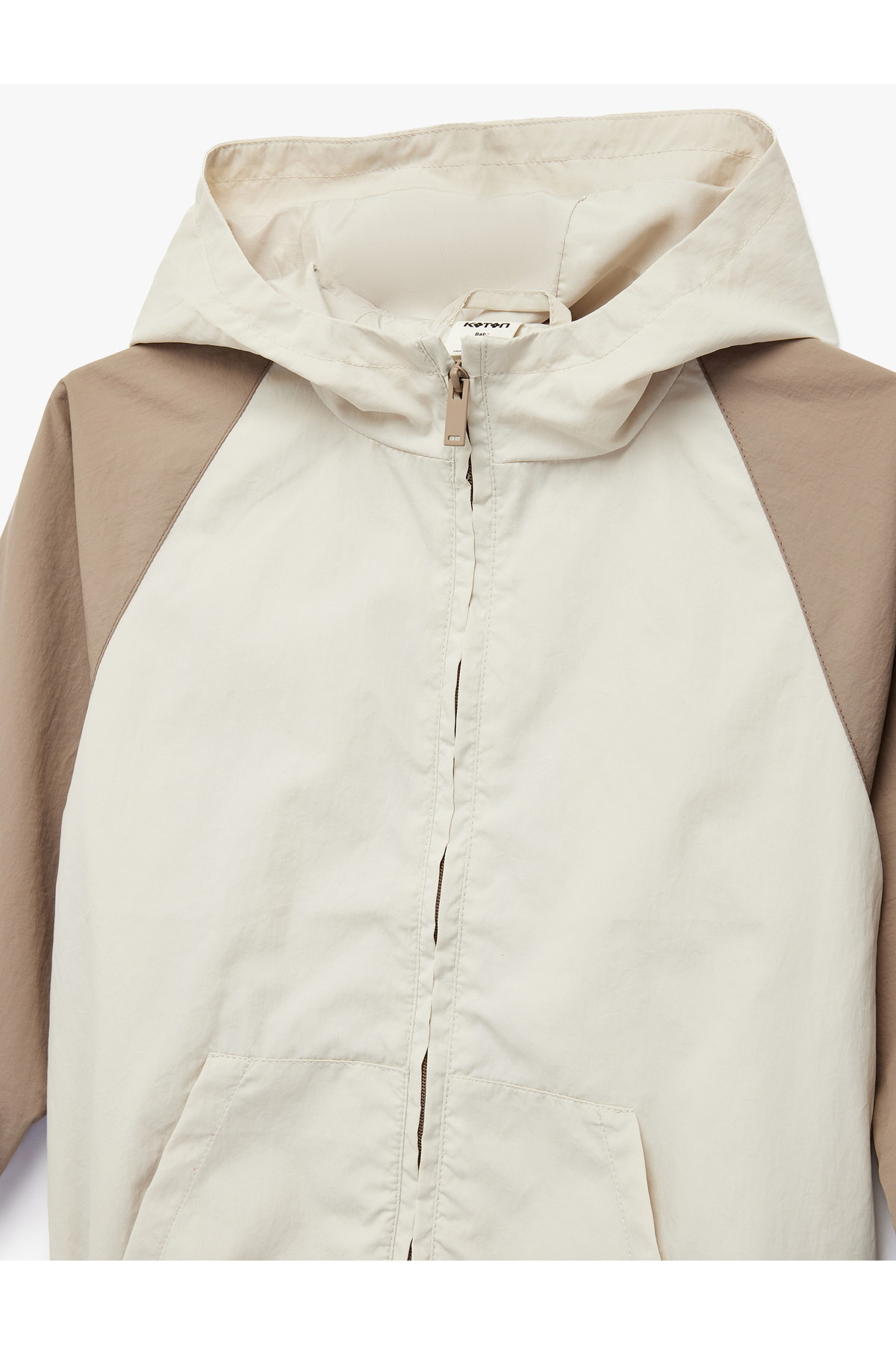 Koton Renk Bloklu Kanguru Cep Detaylı Fermuar Detaylı Kapşonlu Mevsimlik Ceket fotoğrafı 3 (önizleme)