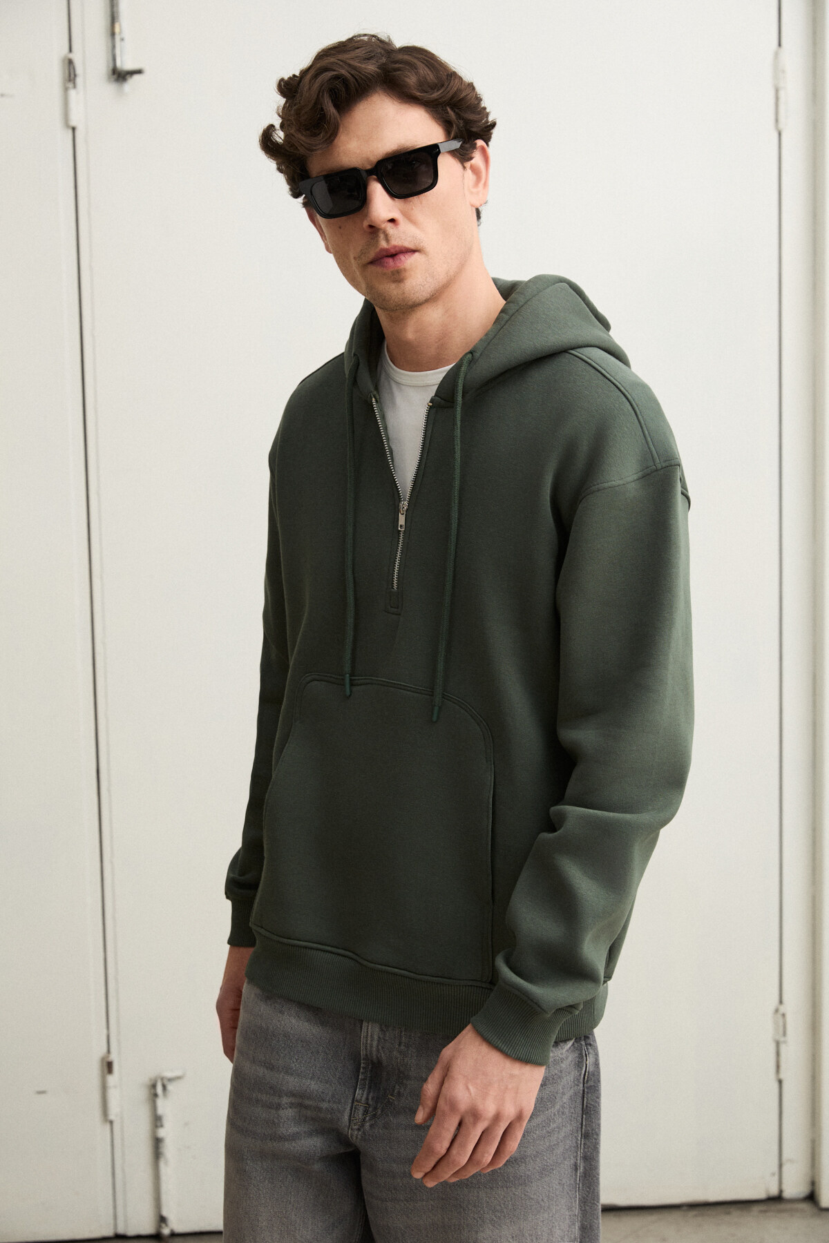 GRIMELANGE  JUSTUS Erkek Kapüşonlu Kanguru Cepli Fermuar Yakalı Yeşil Sweatshirt - Görsel 5