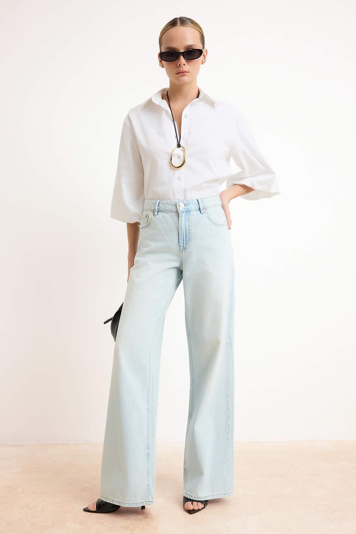 Trendyolmilla  Beyaz Premium Kalite Pamuk Poplin Gömlek TWOSS26GO00074 - Görsel 2