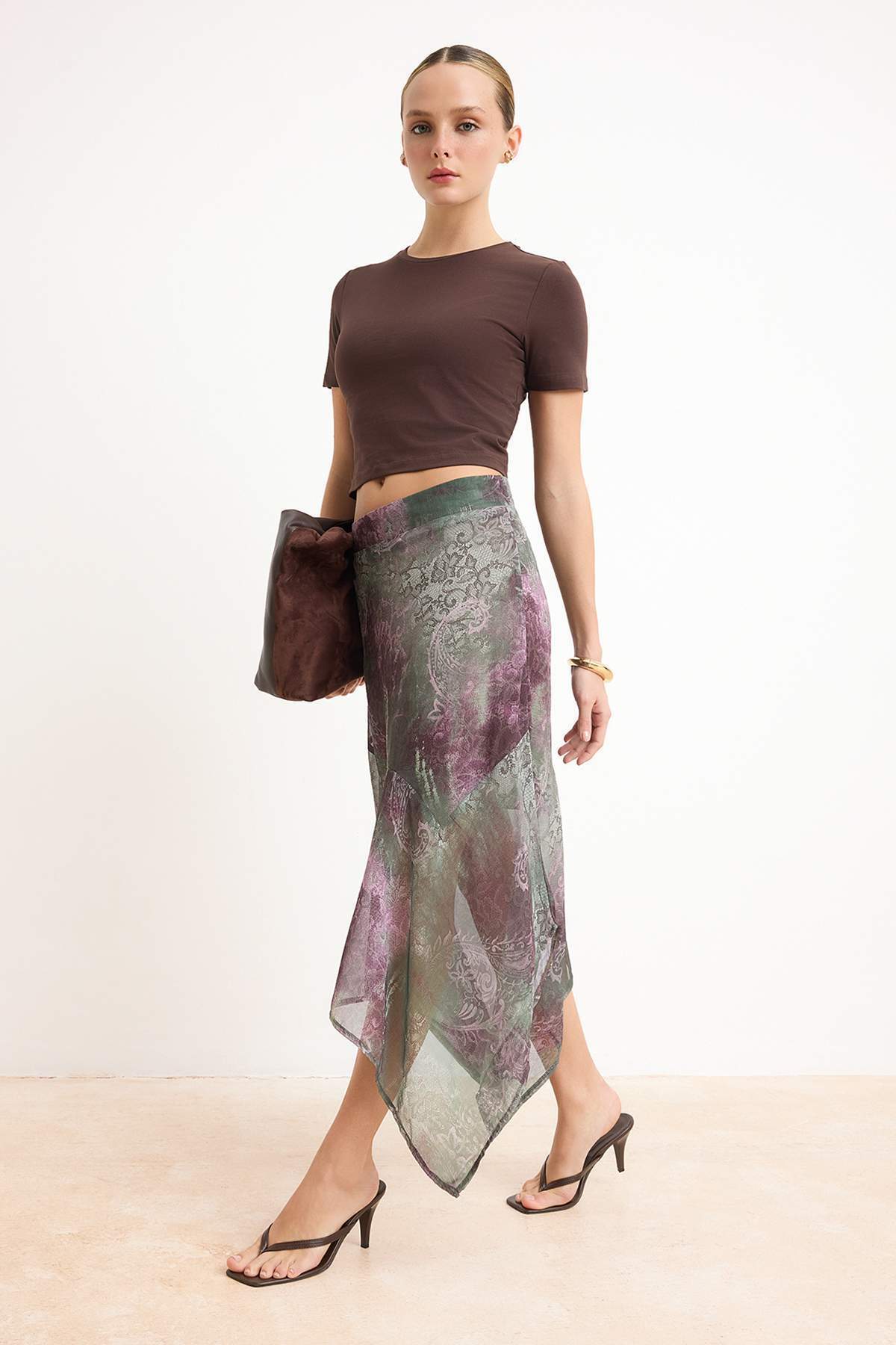 Trendyolmilla  Yeşil Etnik Desenli Şifon Astarlı Asimetrik Midi Etek TWOSS26ET00060 - Görsel 2