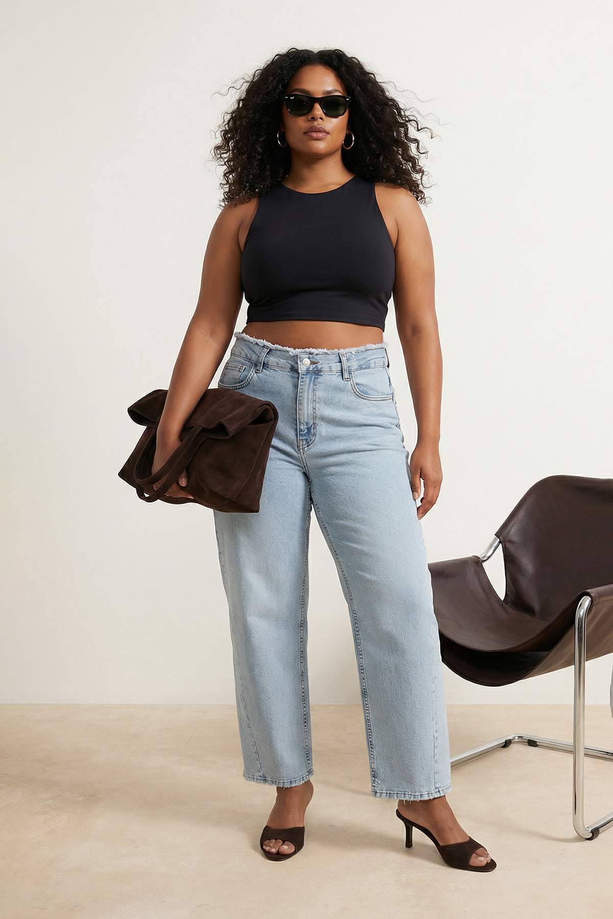 Trendyol Curve Hellblaue High-Waist-Jeans mit weitem Bein, bequem/mittelflexi...