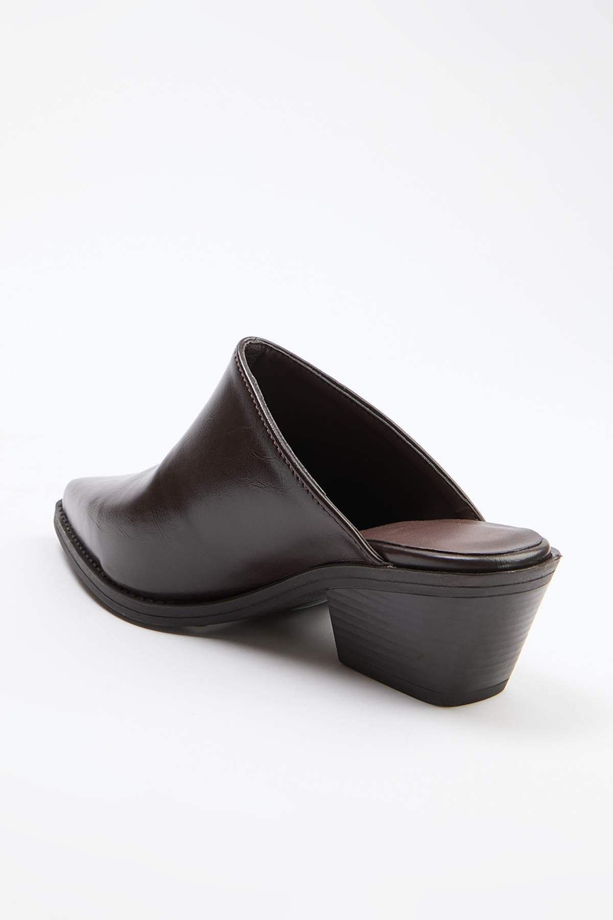 trendyol-shoes-womens-classic-high-heeled-sho